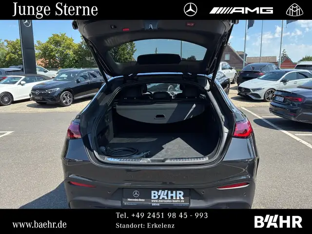 Mercedes-Benz GLC view 15