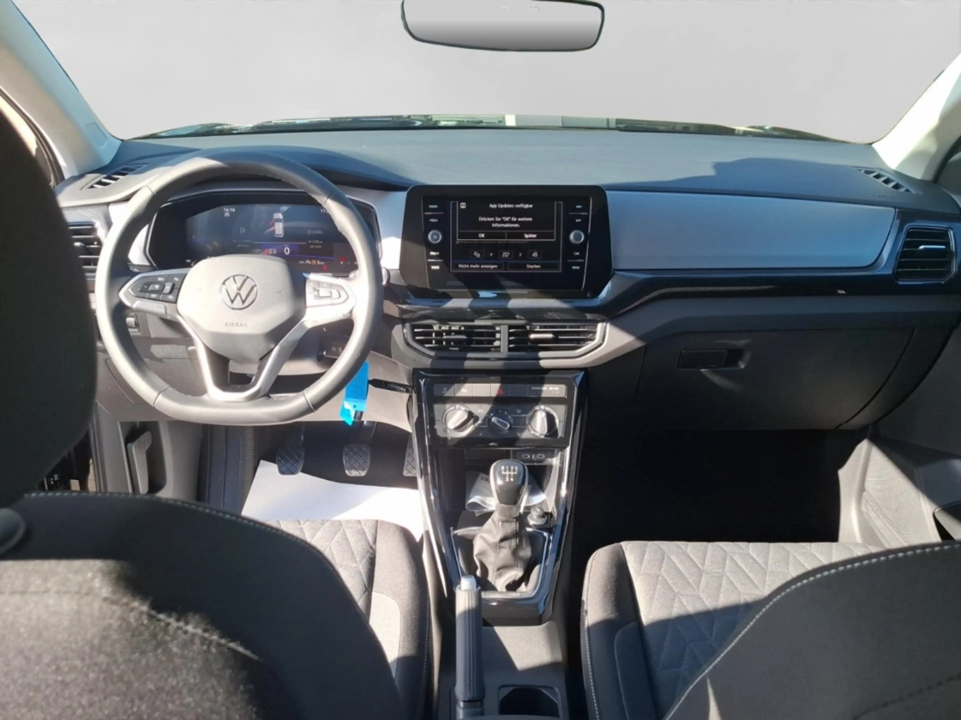 Volkswagen T-Cross Life 1.0 l TSI 70 kW (95 PS) 5-Gang — photo 14