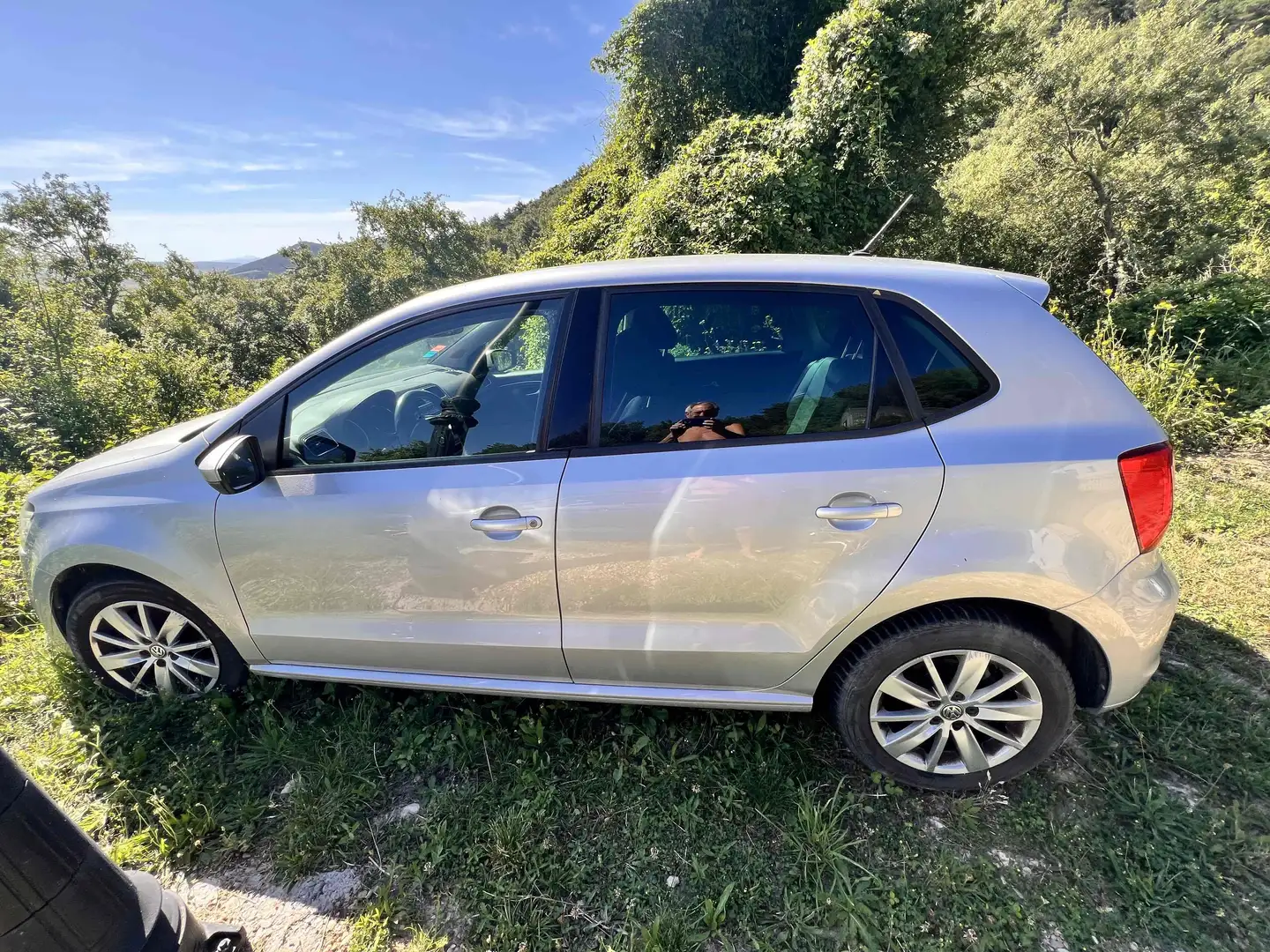 Volkswagen Polo Polo 1.2 TSI BMT Sport DSG 81kW Sport srebrna - 2