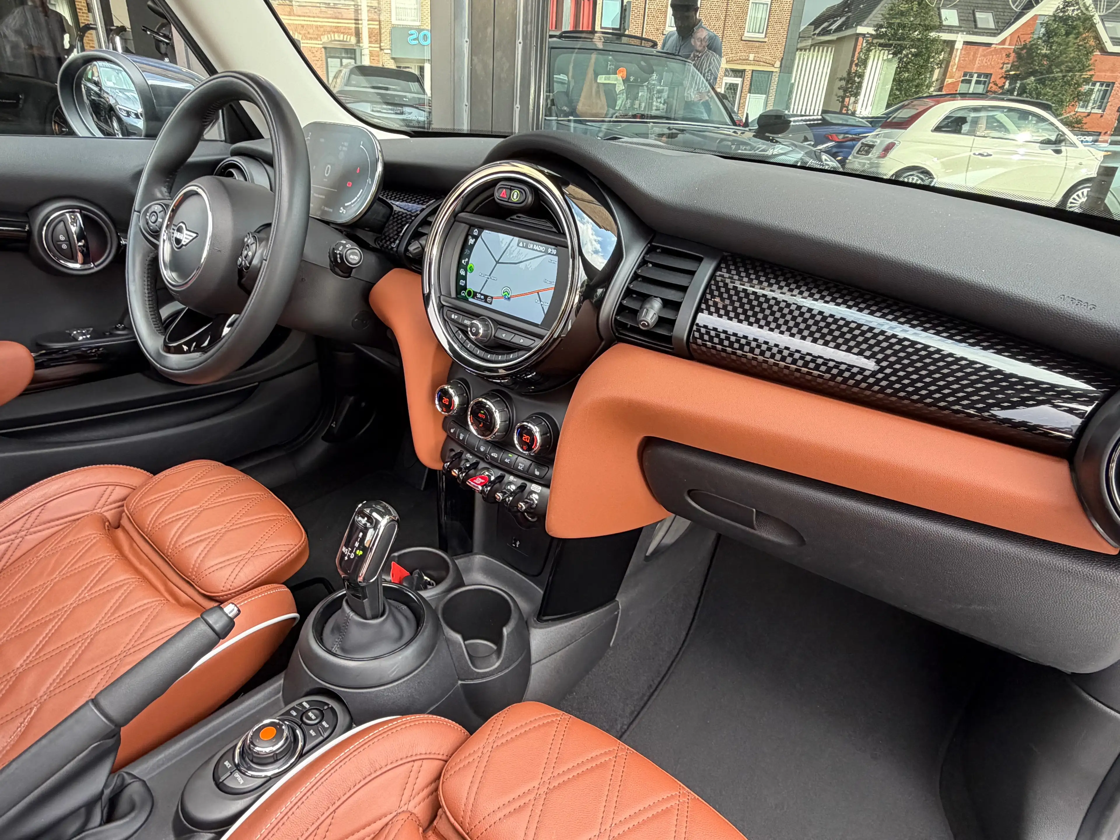 MINI Cooper S 2.0A I Pano I Auto I Navi I Cuir I Led adaptatif I Carnet MINI — photo 13