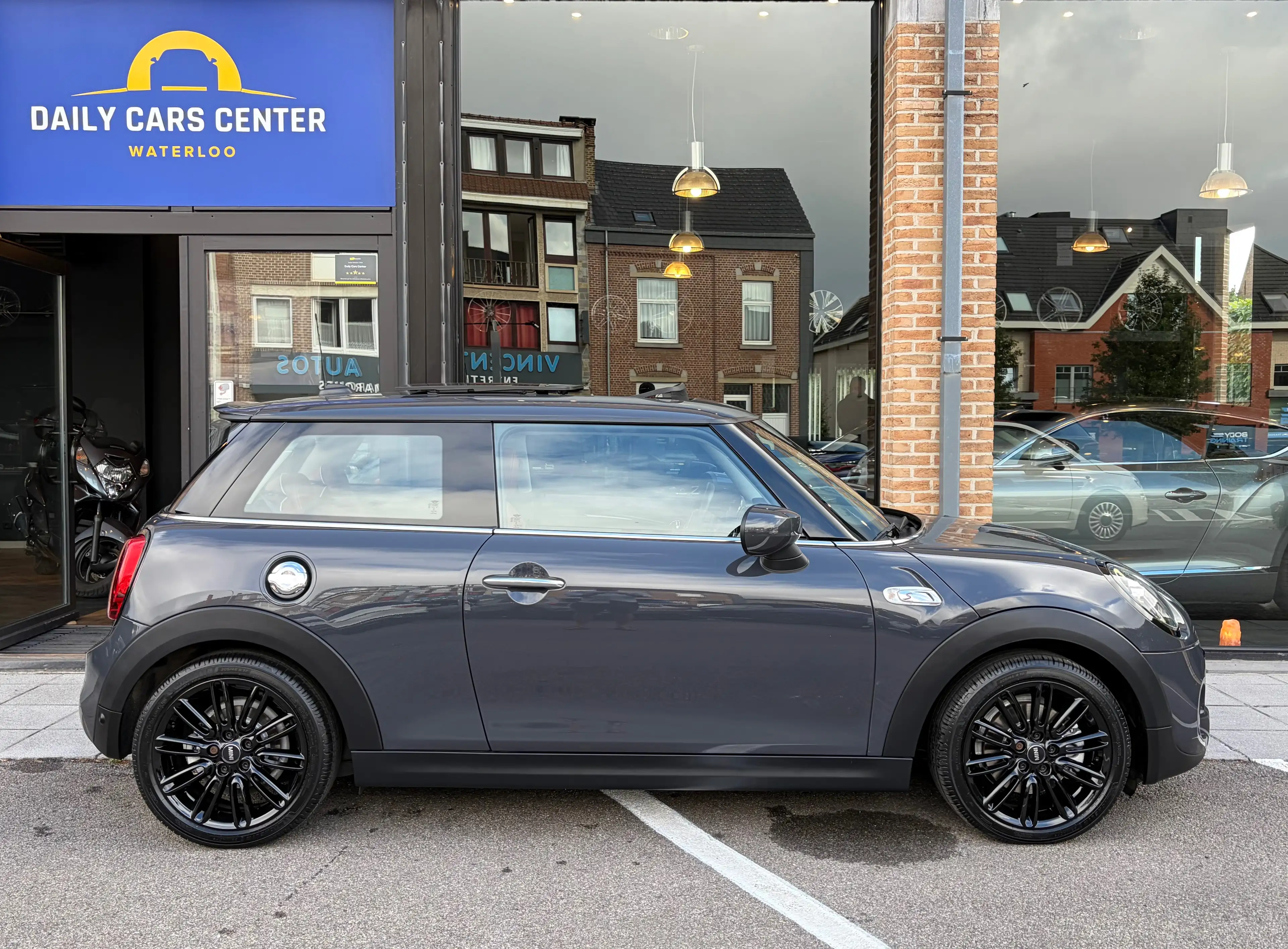 MINI Cooper S 2.0A I Pano I Auto I Navi I Cuir I Led adaptatif I Carnet MINI — photo 11