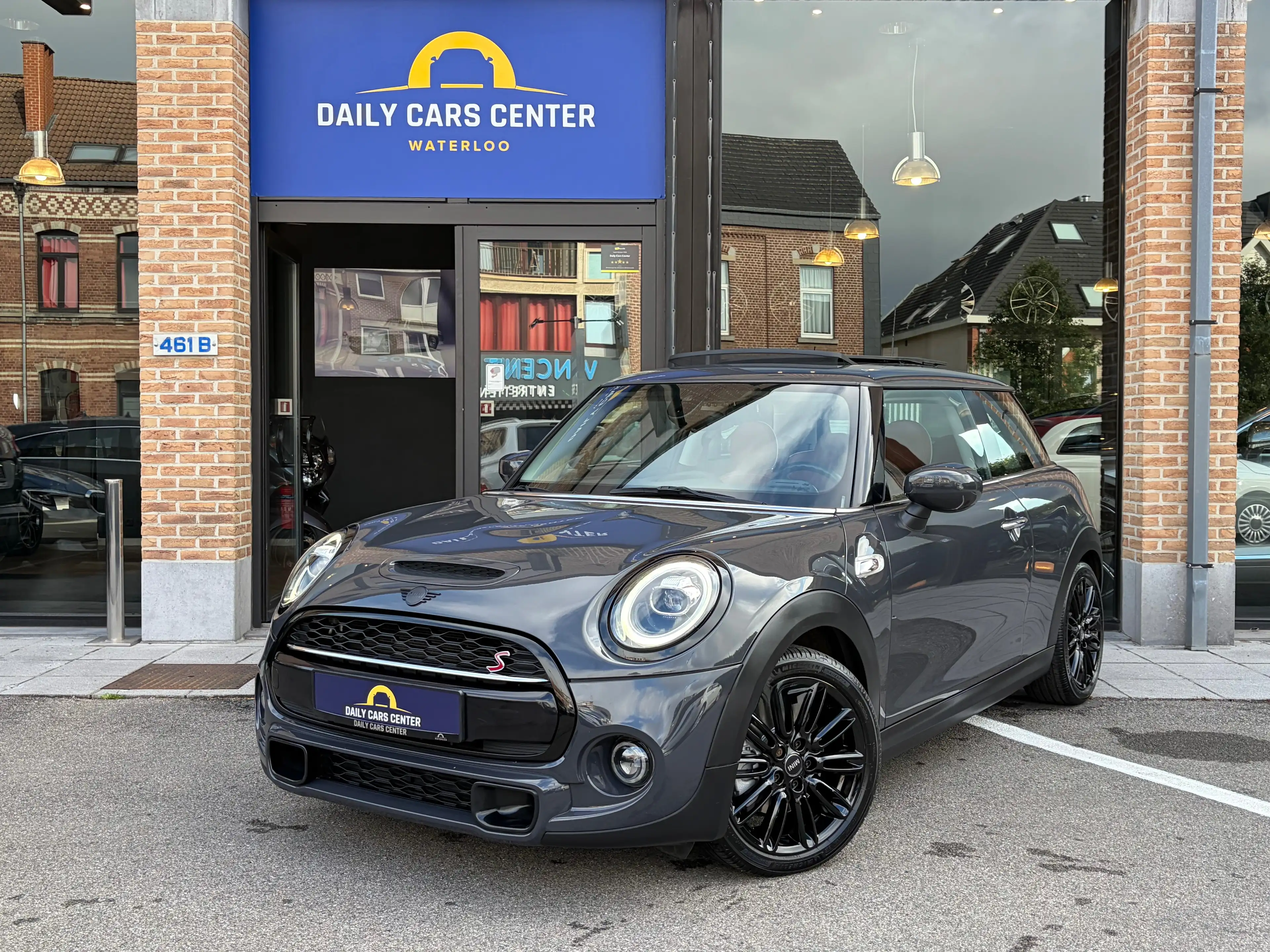 MINI Cooper S 2.0A I Pano I Auto I Navi I Cuir I Led adaptatif I Carnet MINI