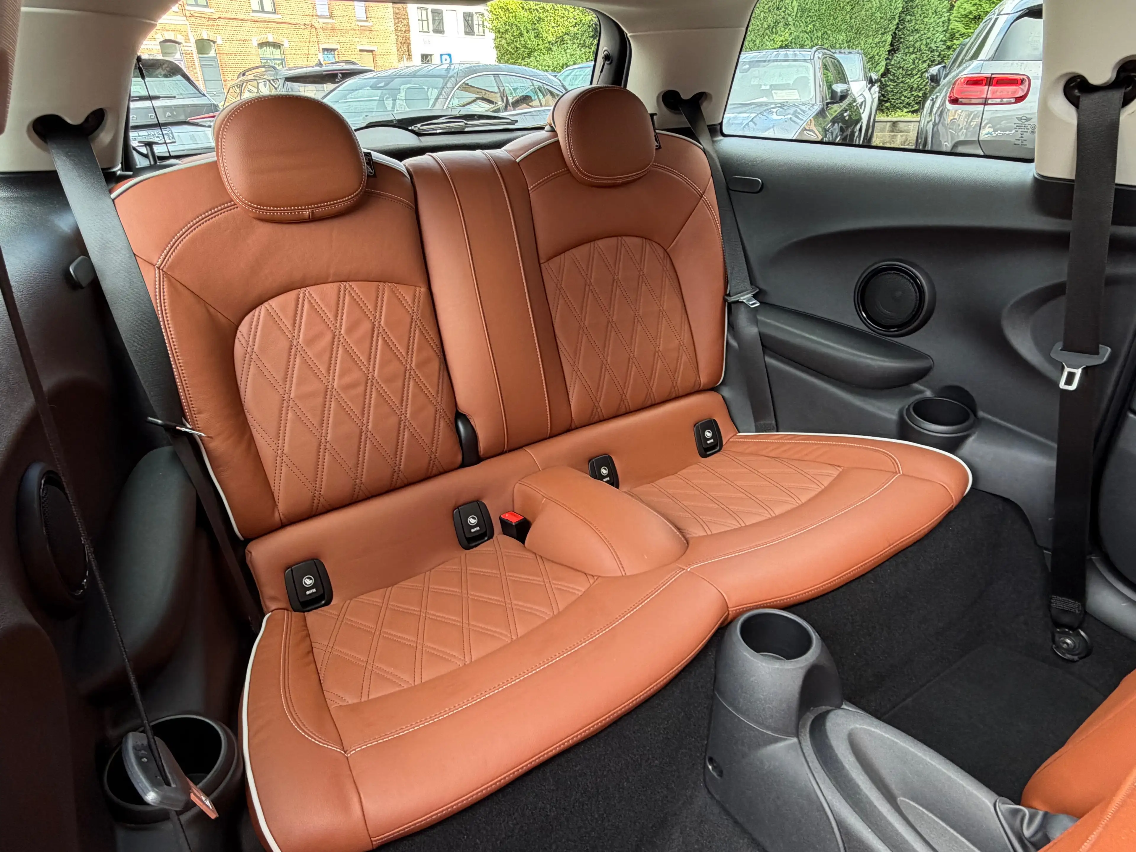MINI Cooper S 2.0A I Pano I Auto I Navi I Cuir I Led adaptatif I Carnet MINI — photo 15