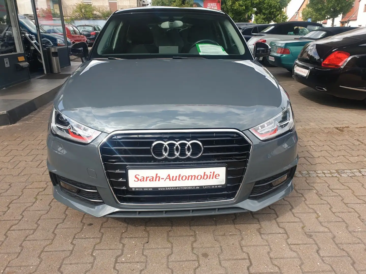 Audi A1 Sportback S Line Admired Gris - 2