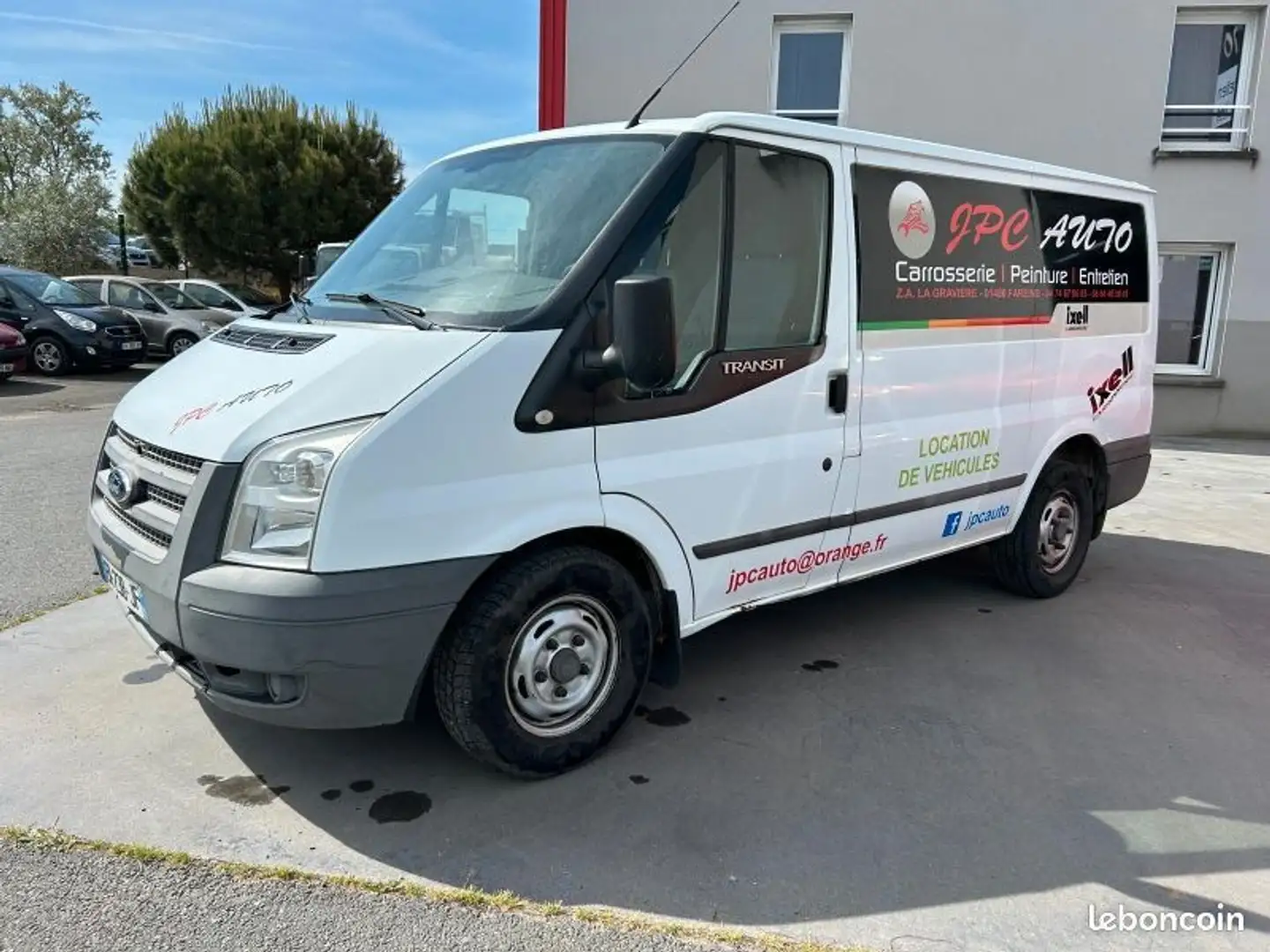 Ford Transit 2.2 TDCI 100cv Année 2012 Blanc - 2