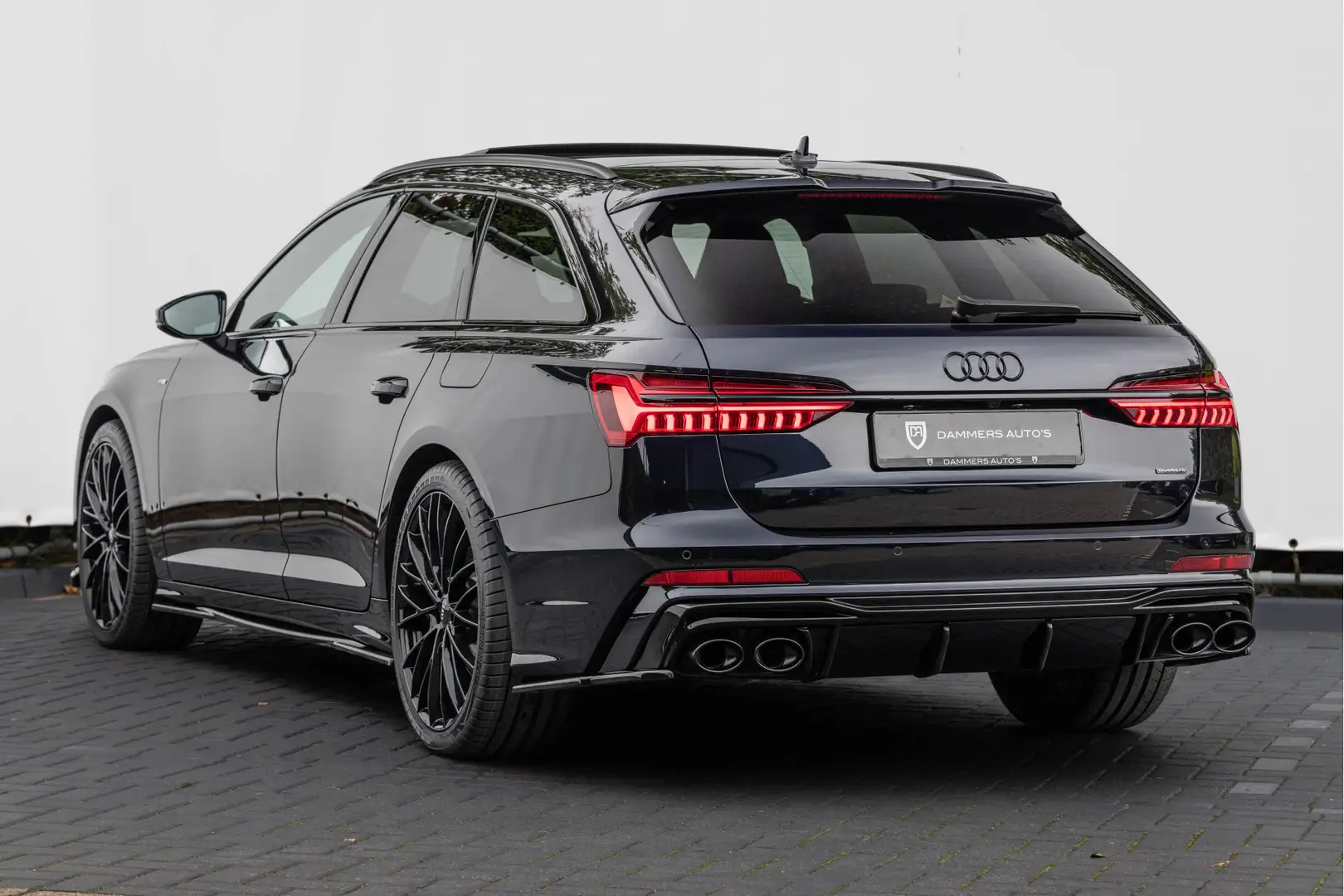 Audi A6 Avant 55 TFSI-e Quattro 367pk Competition Pano S-s Noir - 2