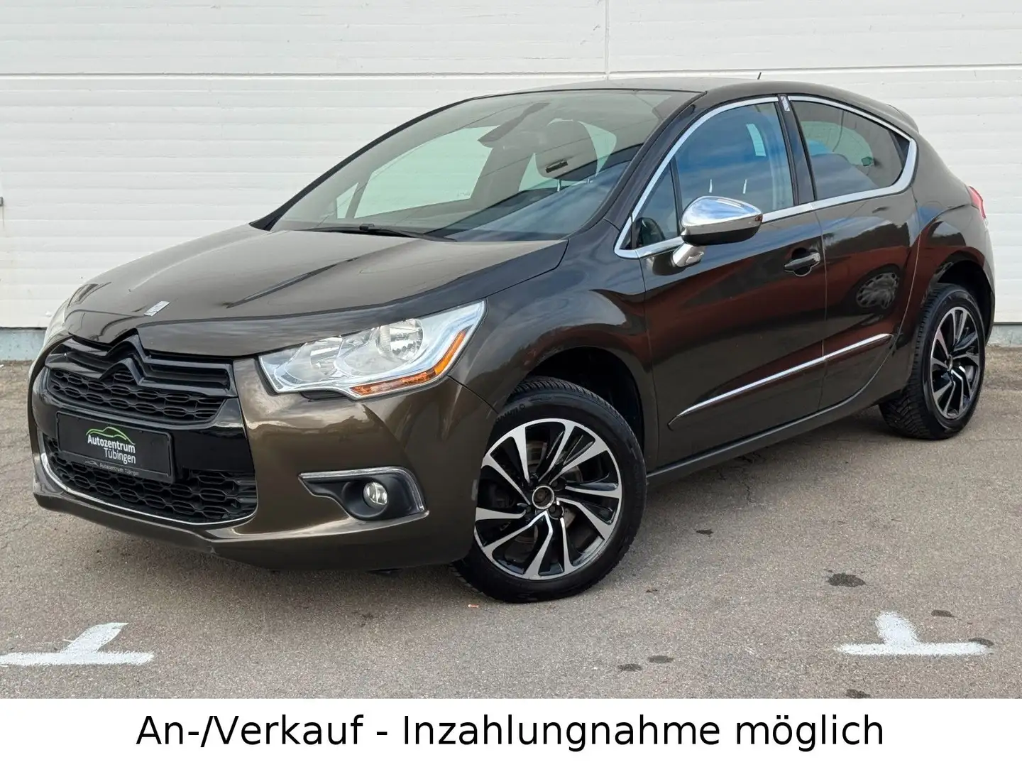 Citroen DS4 2.0 HDi Urban Show | MASSAGE | NAVI | AHK Braun - 1