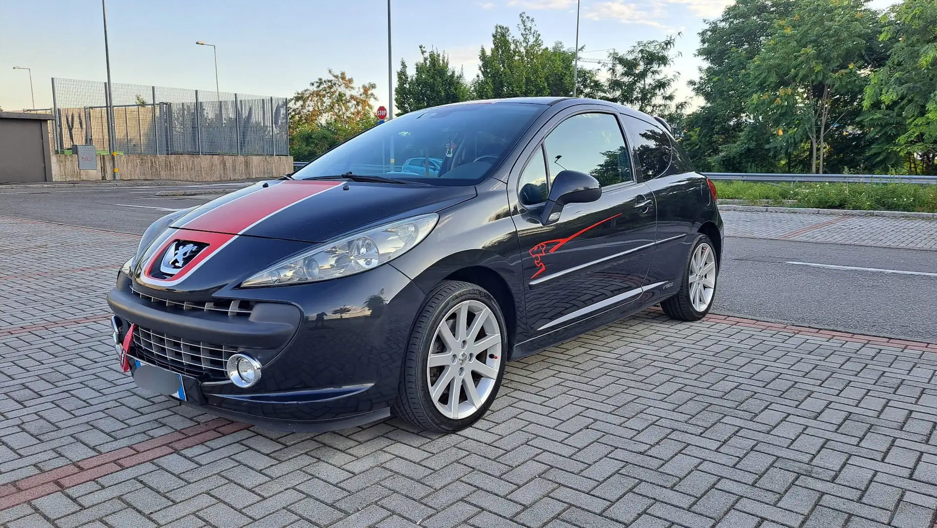 Peugeot 207 3p 1.6 thp 16v Le Mans Series - 2