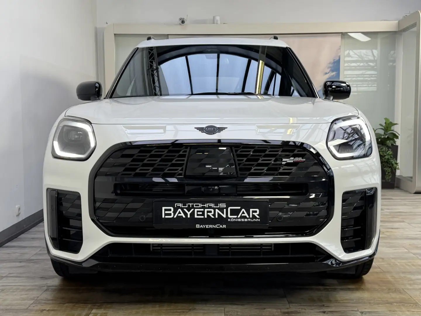 MINI Cooper JCW Trim Paket-L Pano ACC Weiß - 2