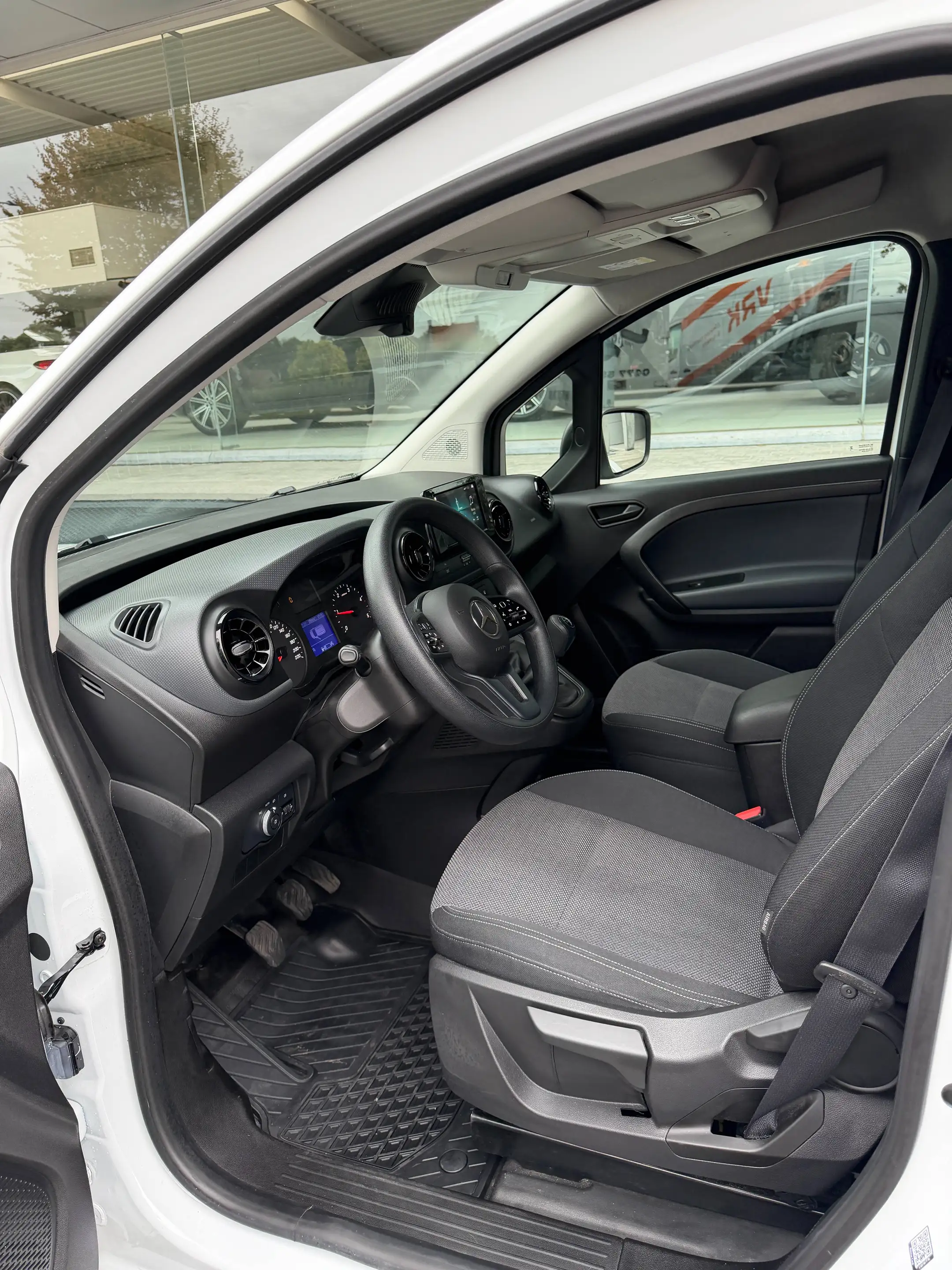 Mercedes-Benz Citan 110 cdi Apple Carplay verwarmde zetels parkeersensoren- werkelijk als nieuw — photo 5