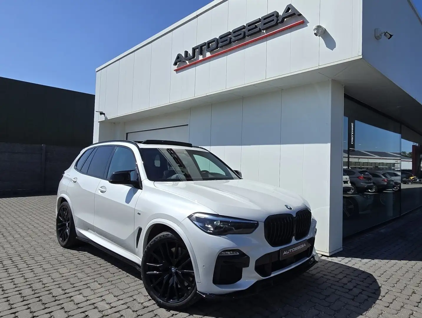 BMW X5 xDrive45e PHEV **M-PERFORMANCE PACK** PANODAK Blanco - 1