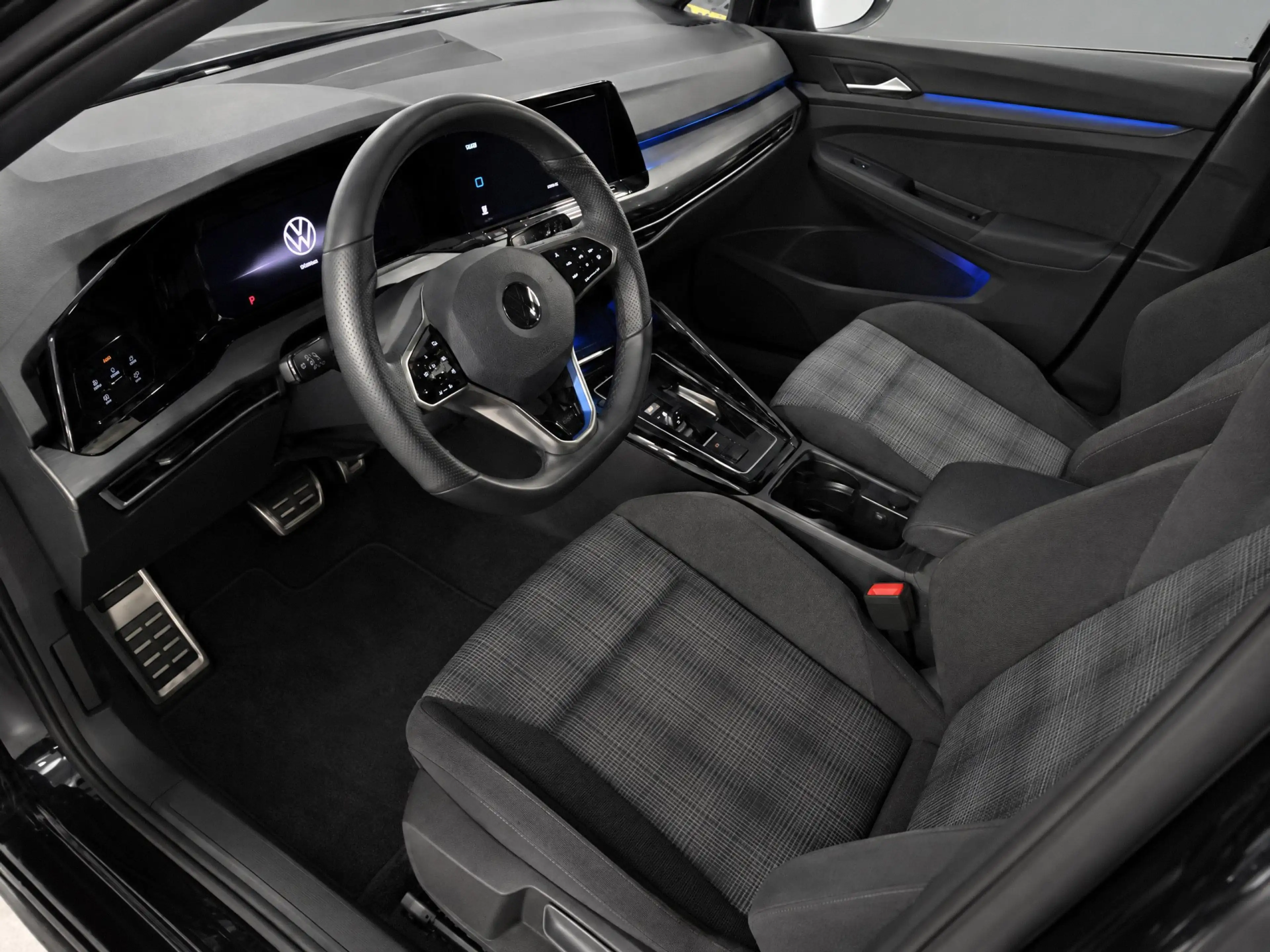 Volkswagen Golf GTE 1.4 eHybrid 245pk / IQ LED / App. Connect / Voorst — photo 11