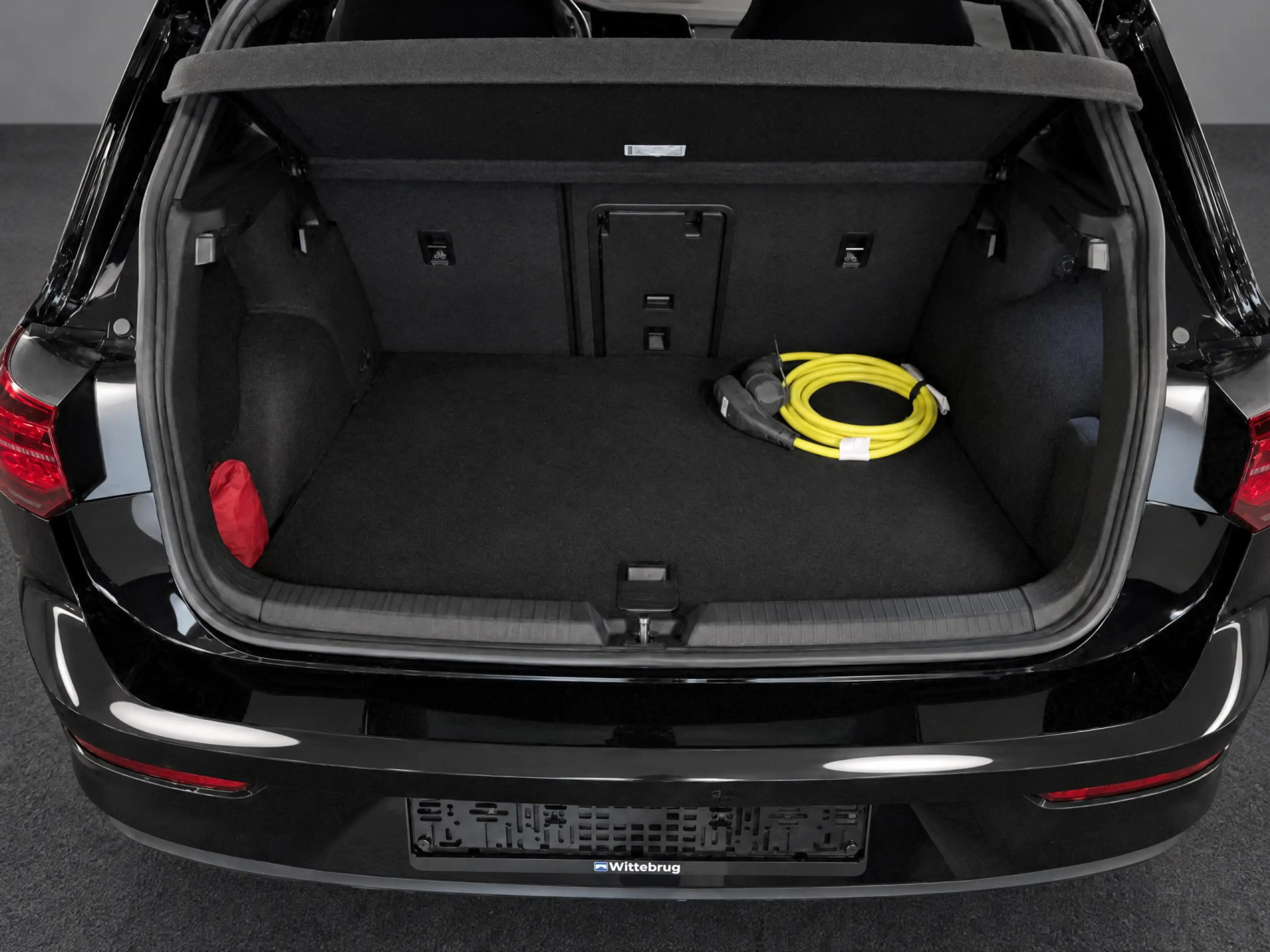 Volkswagen Golf GTE 1.4 eHybrid 245pk / IQ LED / App. Connect / Voorst — photo 9