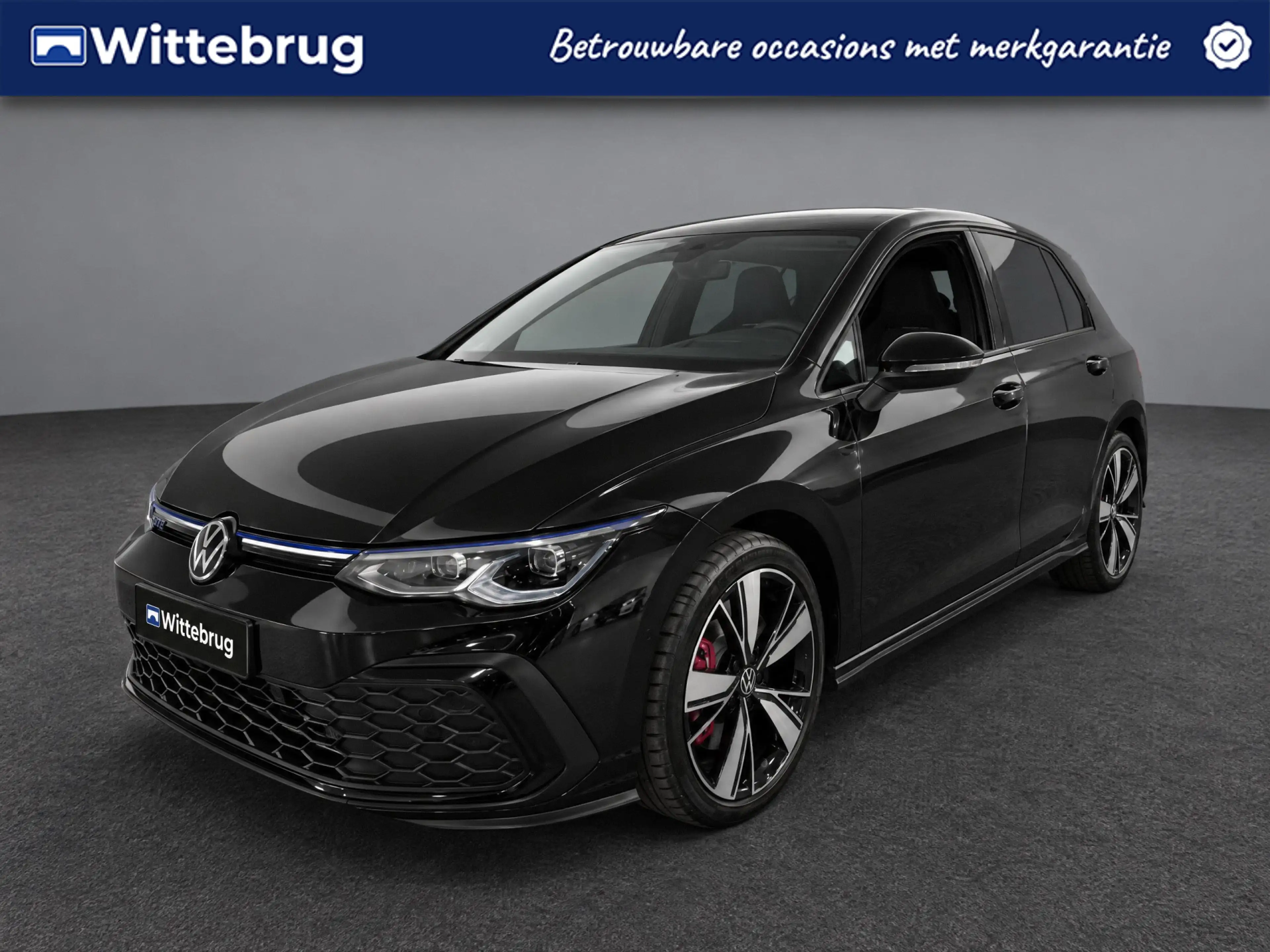 Volkswagen Golf GTE 1.4 eHybrid 245pk / IQ LED / App. Connect / Voorst