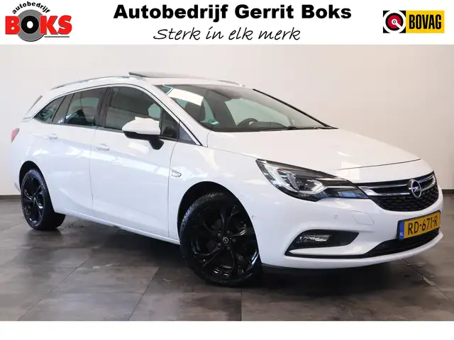 Opel Astra Sports Tourer 1.4 Innovation Schuifdak Navigatie C