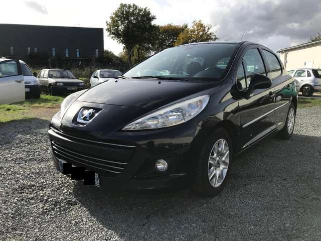 Peugeot 207 Saint-jacques-de-la-lande