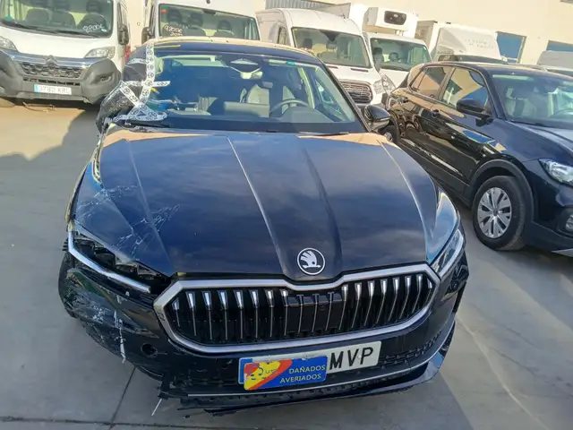 Skoda Superb 1.5 TSI MHEV Selection DSG 110kW