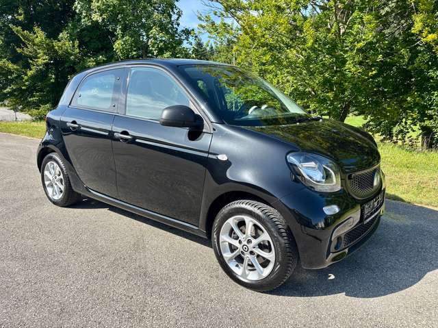 smart forFour Basis 52kW Leder Klima ALU SHZ