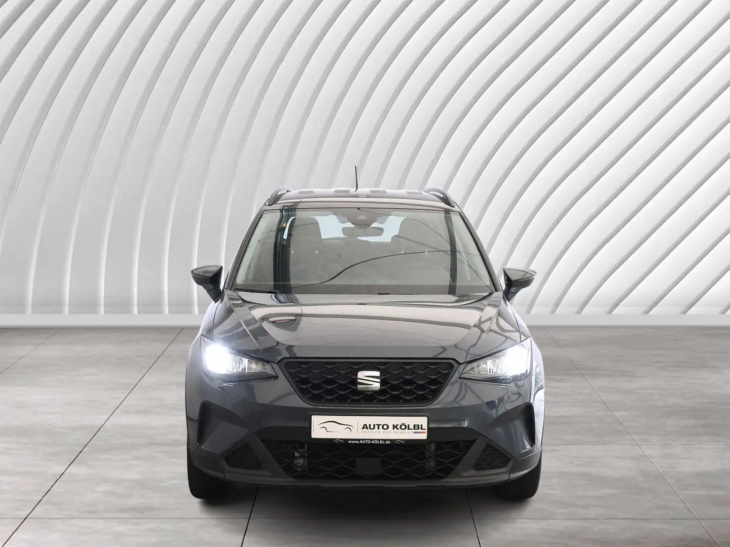 SEAT Arona Style Edition LED PDC V+H DAB Tempomat LM Gris - 2