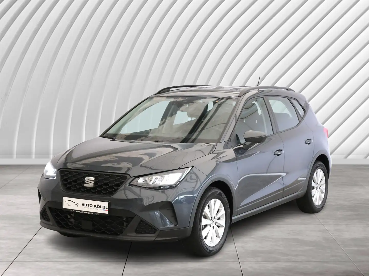 SEAT Arona Style Edition LED PDC V+H DAB Tempomat LM Gris - 1
