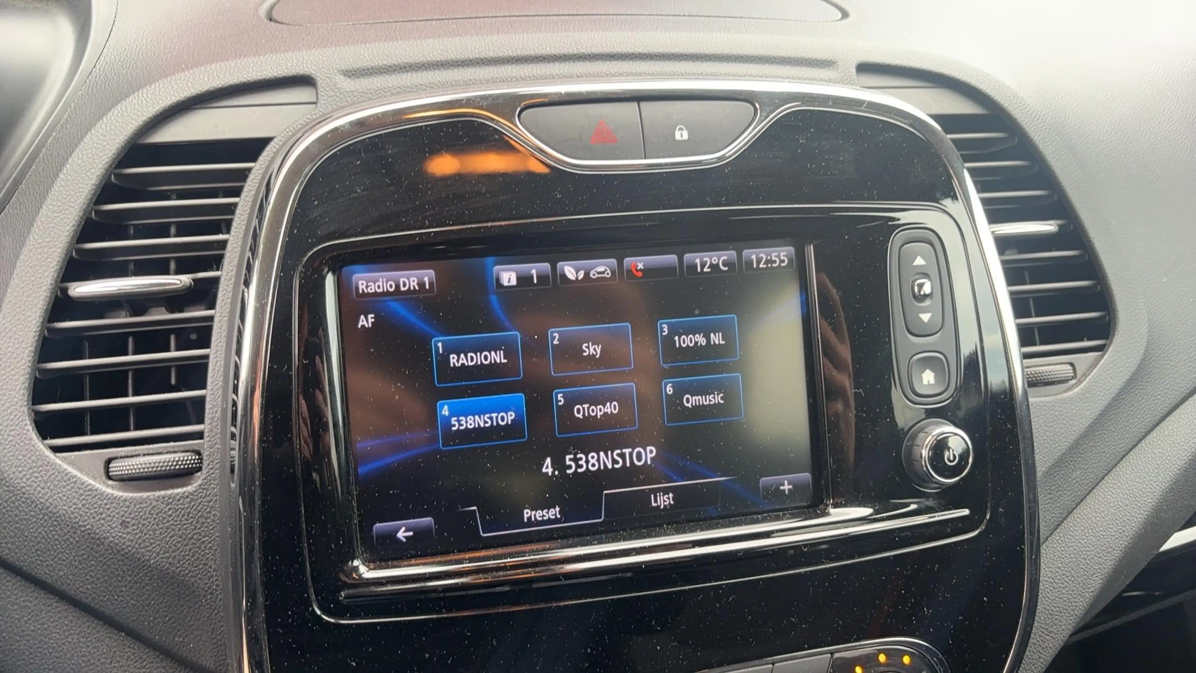 Renault Captur 0.9 TCe Dynamique KEYLESS / NAVI / CLIMA / CRUISE — photo 9