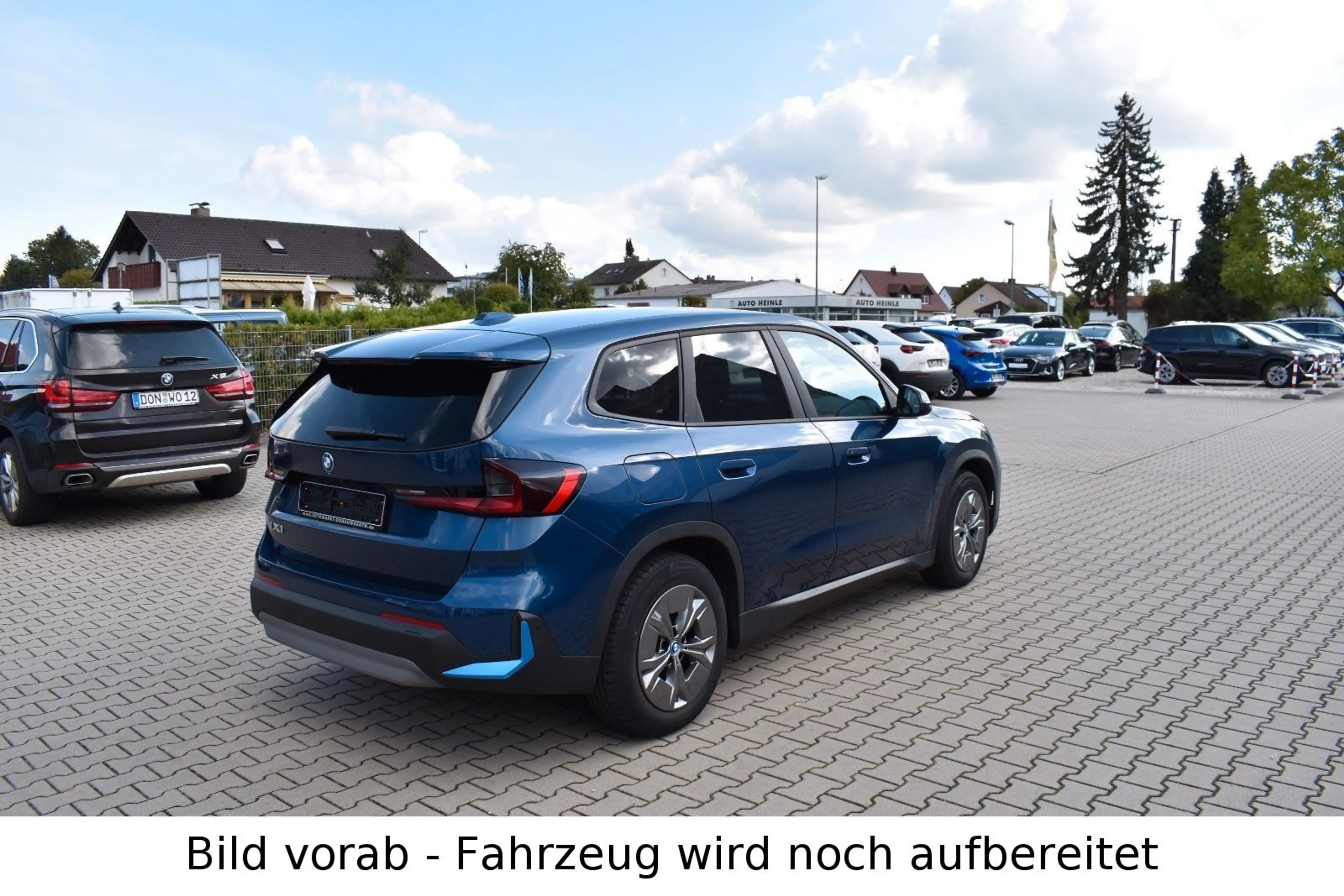 BMW iX1 30 xDrive Navi Keyless LED Parkassistent — photo 3