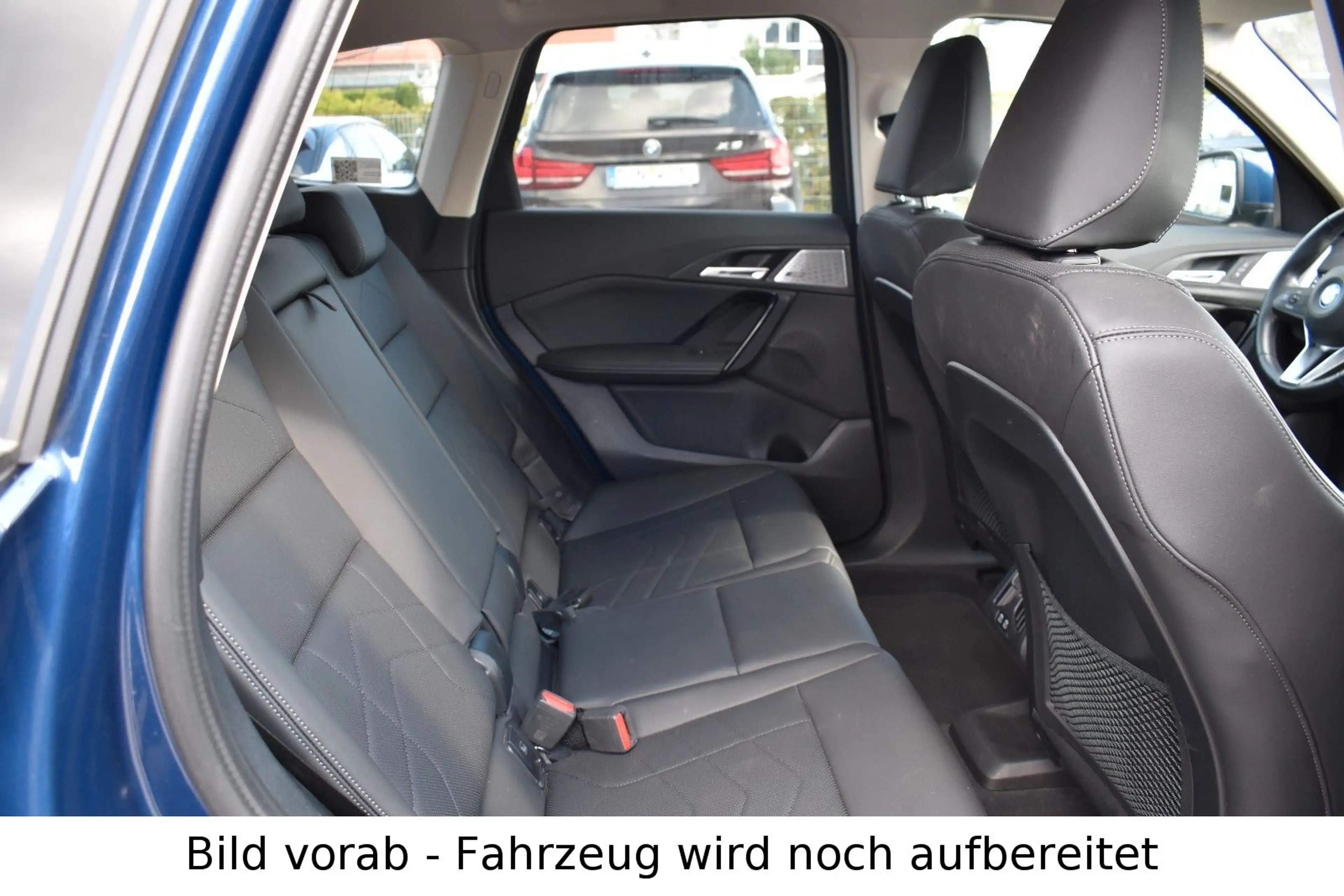 BMW iX1 30 xDrive Navi Keyless LED Parkassistent — photo 10