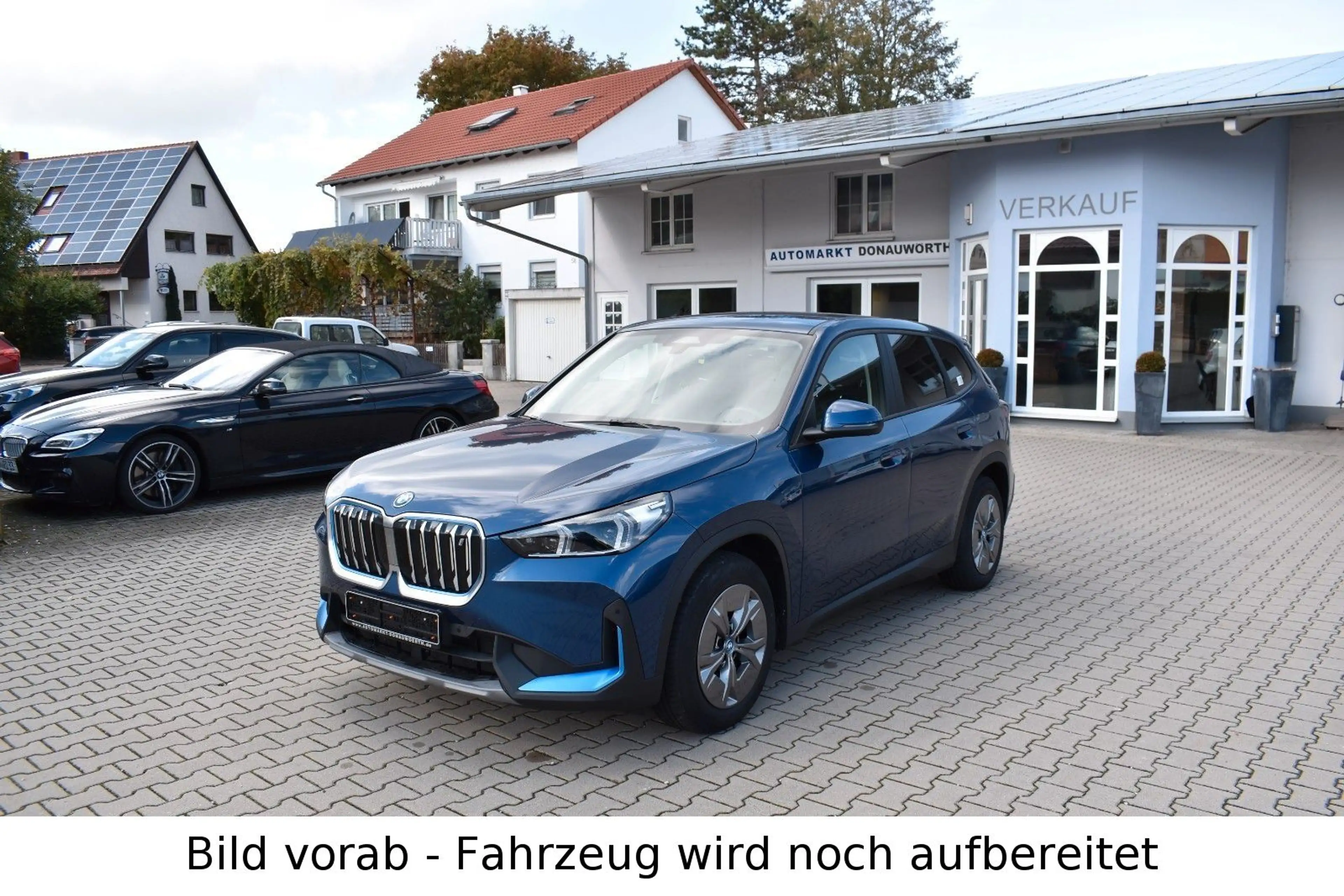 BMW iX1 30 xDrive Navi Keyless LED Parkassistent — photo 7