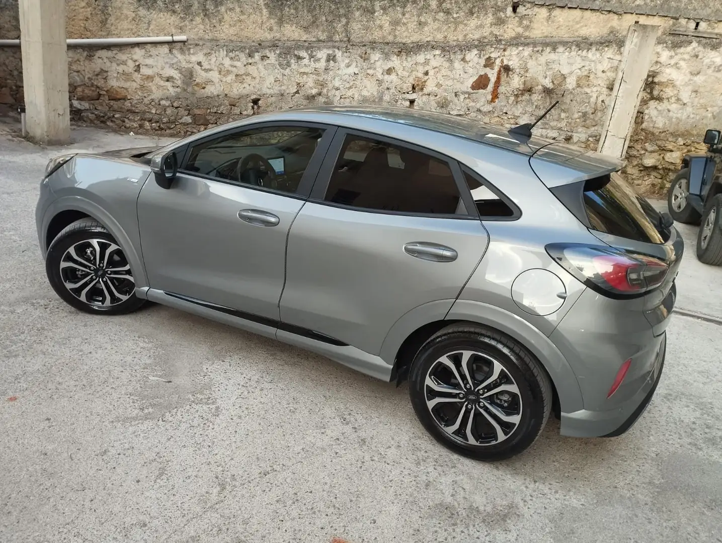 Ford Puma Puma II 2020 1.0 ecoboost h ST-Line X s Argento - 2