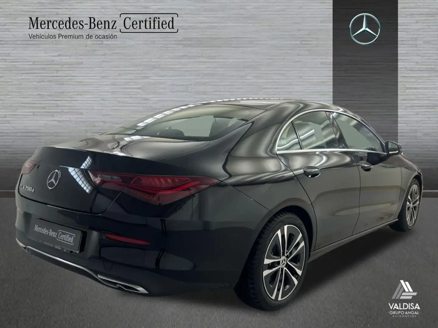 Mercedes-Benz CLA 200 d Coupé - 2