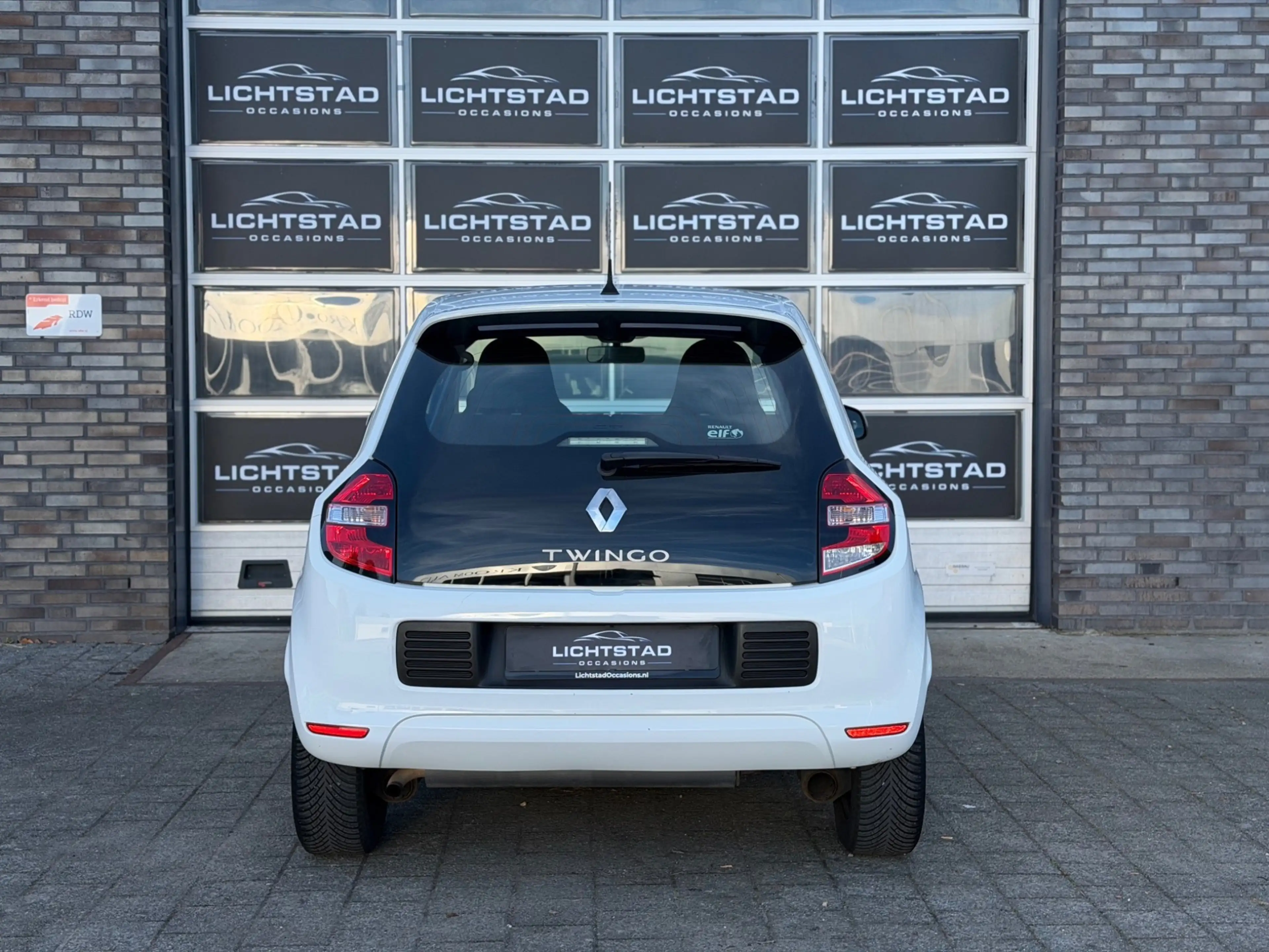 Renault Twingo 1.0 SCe Collection AIRCO BLUETOOTH NIEUWE APK ONDE — photo 4