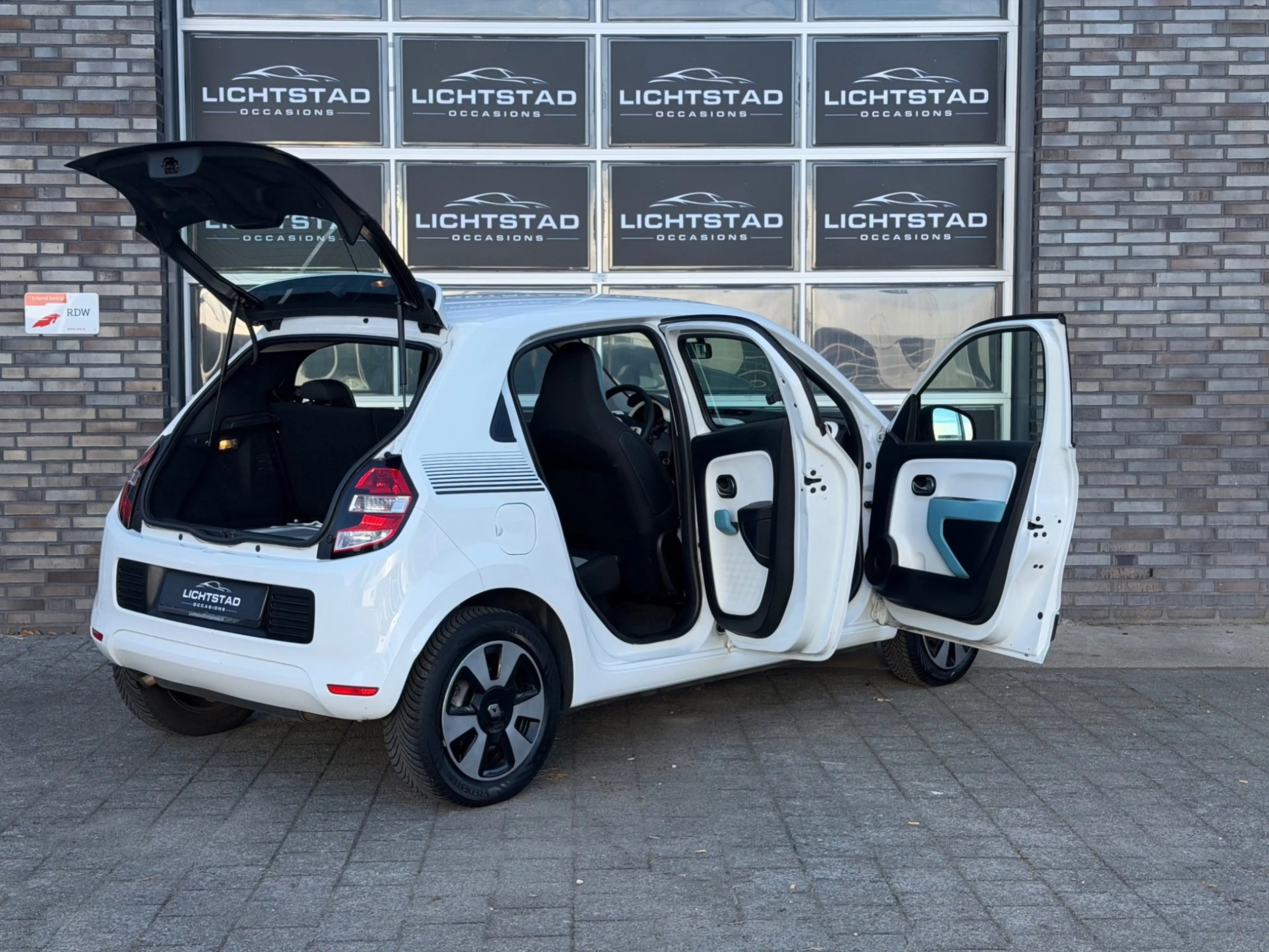 Renault Twingo 1.0 SCe Collection AIRCO BLUETOOTH NIEUWE APK ONDE — photo 14