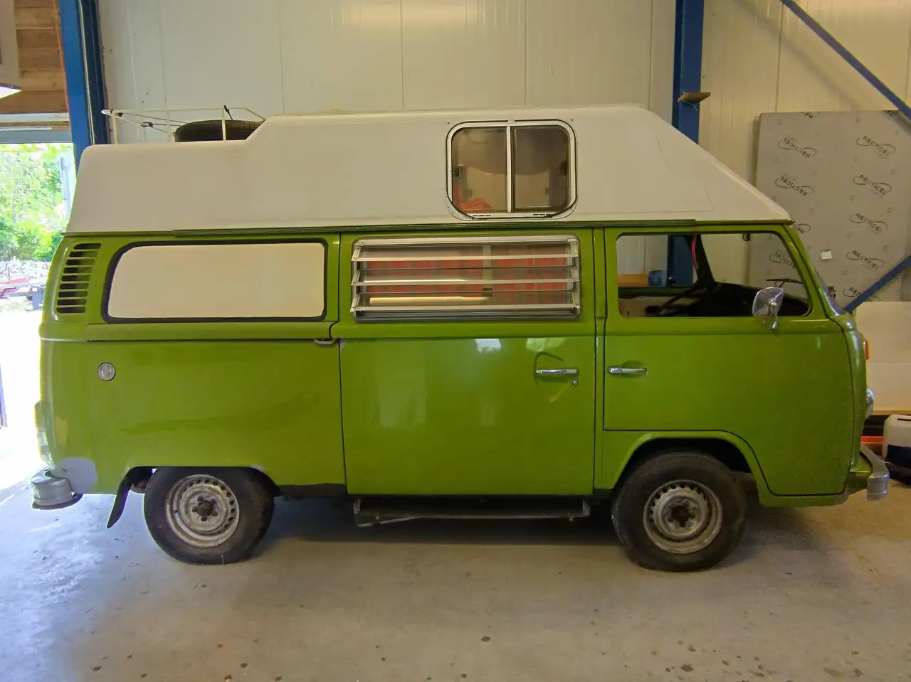 Volkswagen T2 Amescador, foto 2