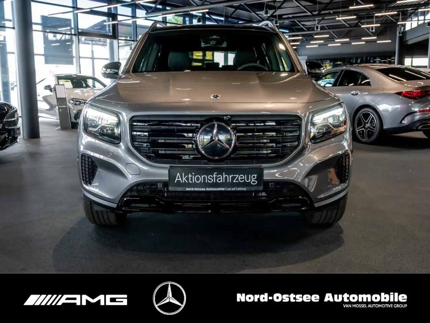 Mercedes-Benz GLB 200 PROGRESSIVE NIGHT PANO AHK MULTIBEAM Gris - 2