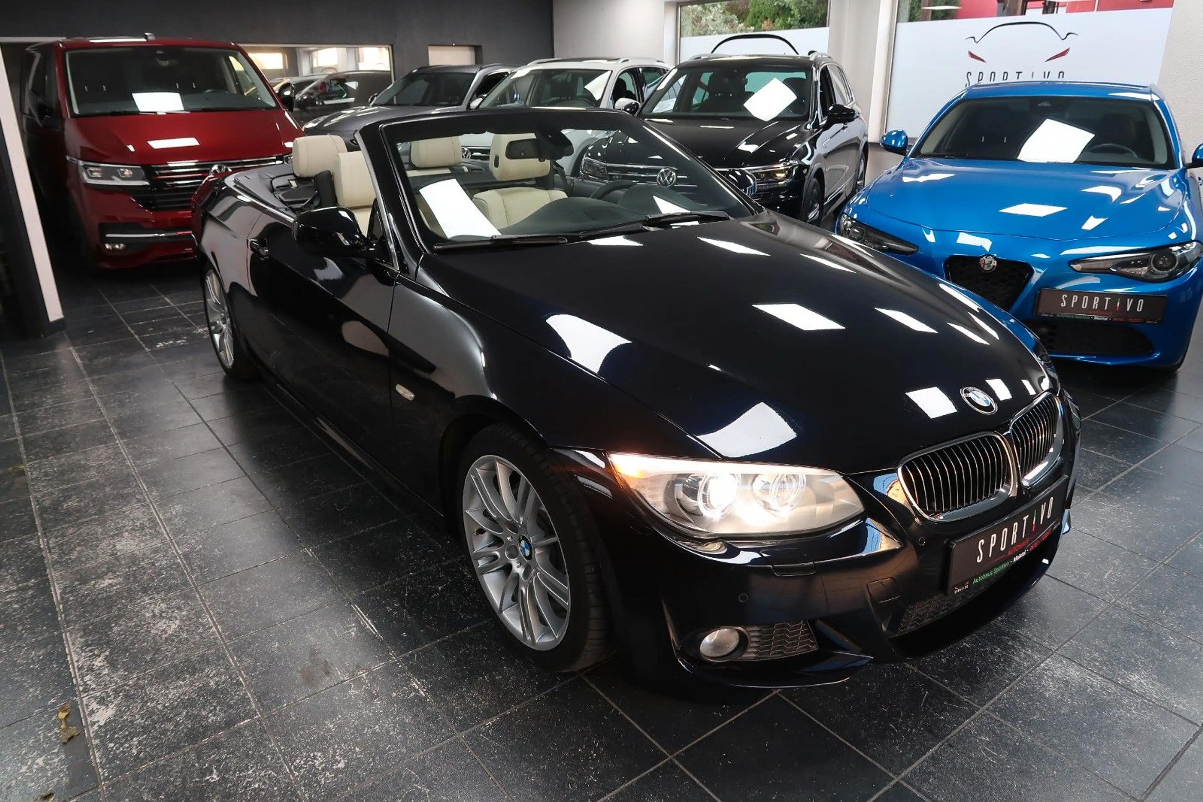 BMW 325 i Cabrio*M-Sport*Leder*Navi*Xenon*1Hand*Pdc* — photo 4
