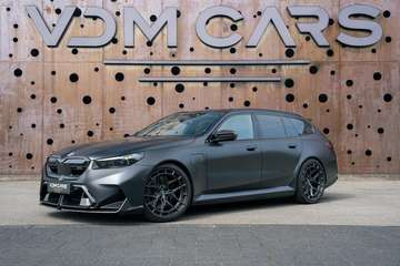 5-serie Touring | 950 PK | AKRAPOVIC | VOSSEN | CA