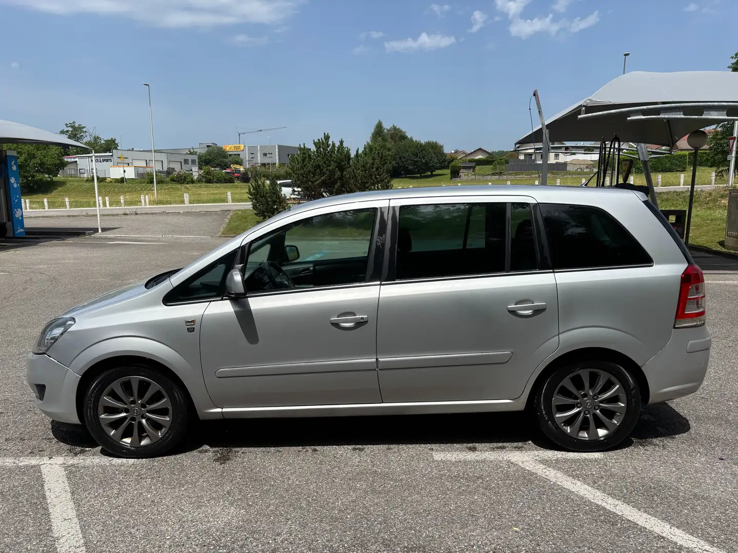 Opel Zafira Zafira 1.7 CDTI - 125 ch FAP 111 Argent - 2