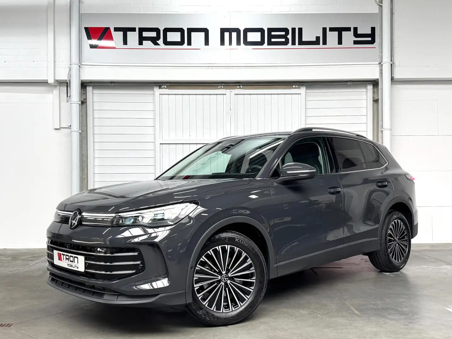 Volkswagen Tiguan Tiguan 1.5eTSI DSG Elegance 360°CAM*CARPLAY*ACC Grigio - 1