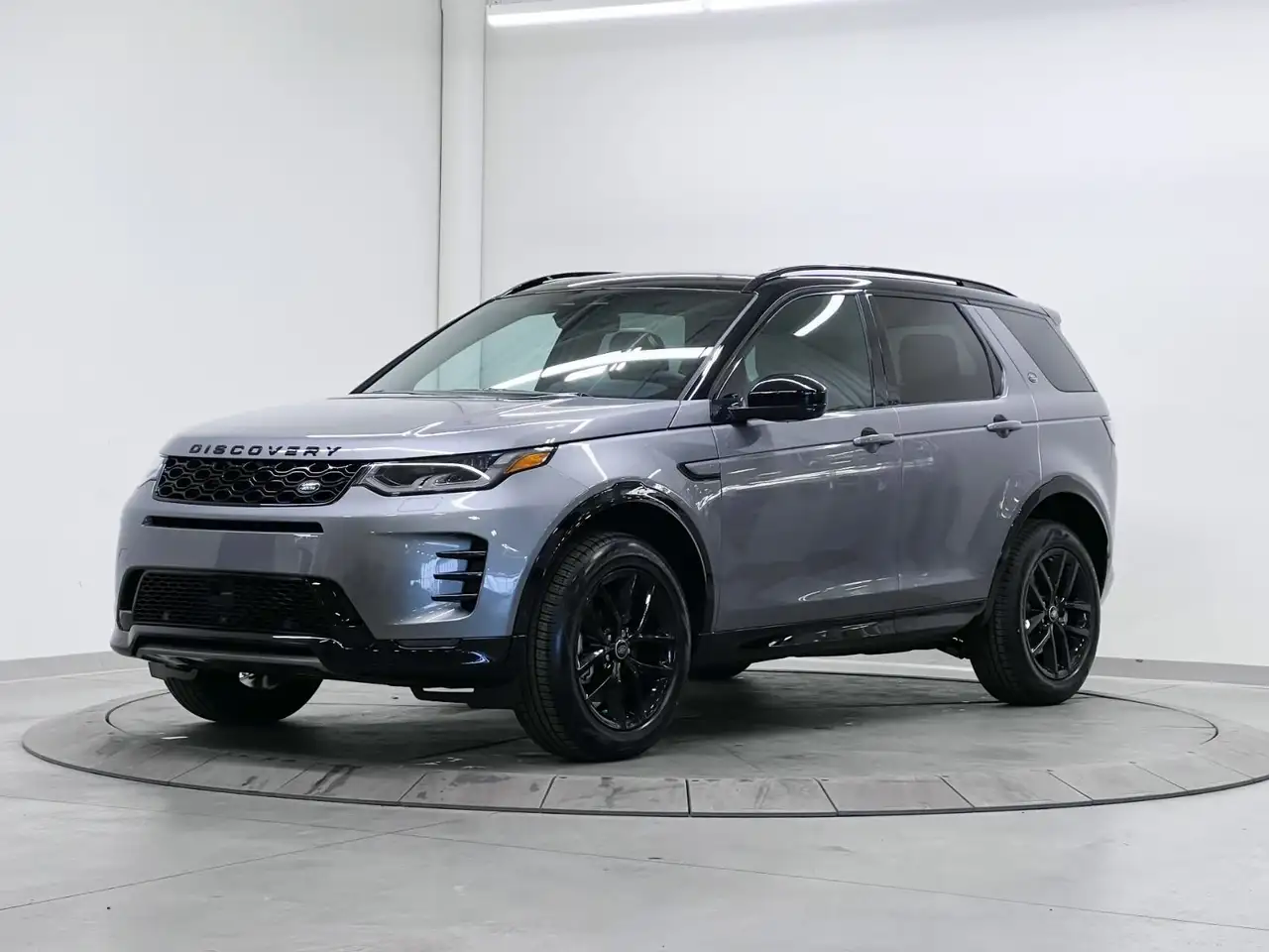 2025 Land Rover Discovery Sport
