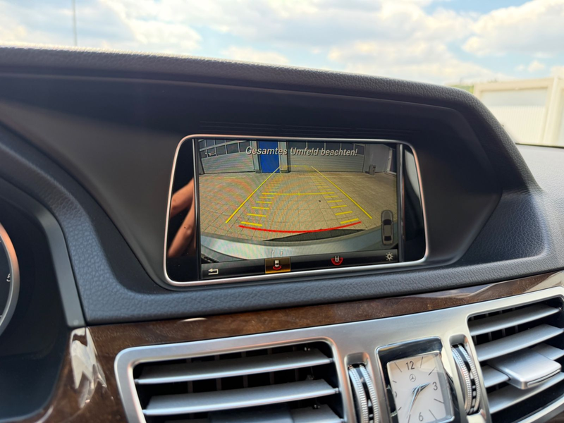 Mercedes-Benz E 350 CDI BlueTec Limousine Euro6 Kamera — photo 10