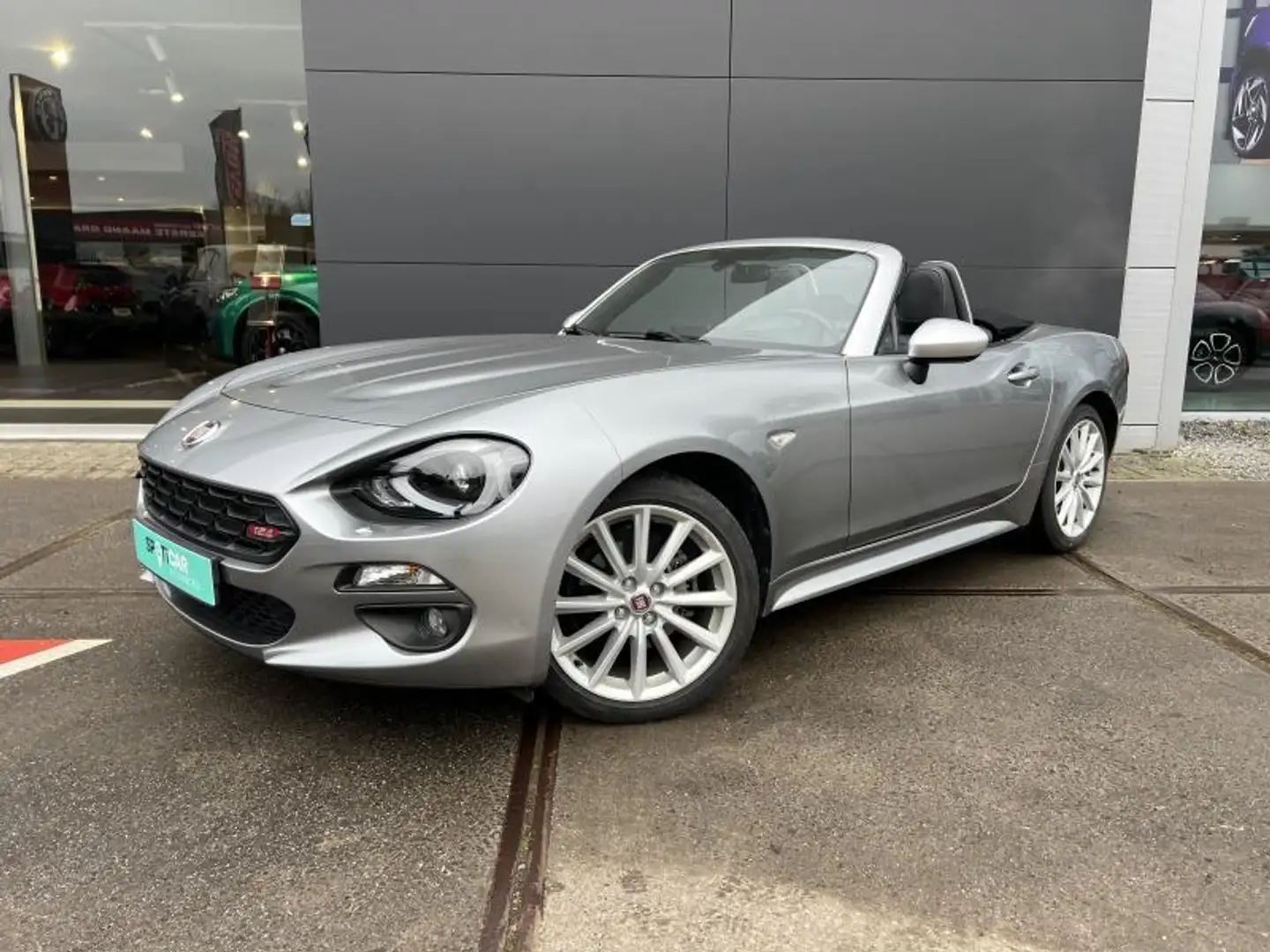 Fiat 124 Spider Spider Lusso 1.4T 140PK Argent - 1