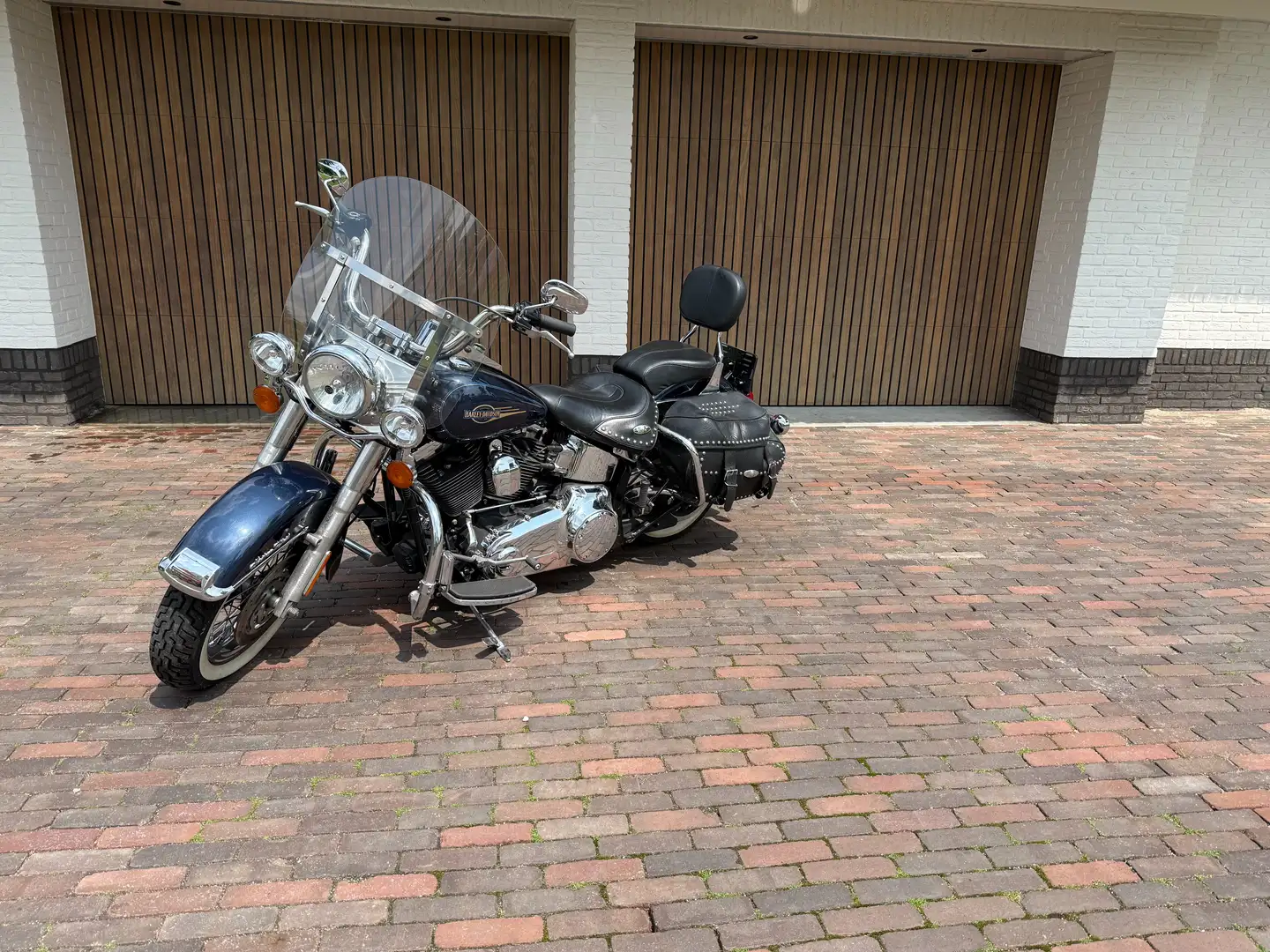 Harley-Davidson Heritage Softail Classic Blauw - 2