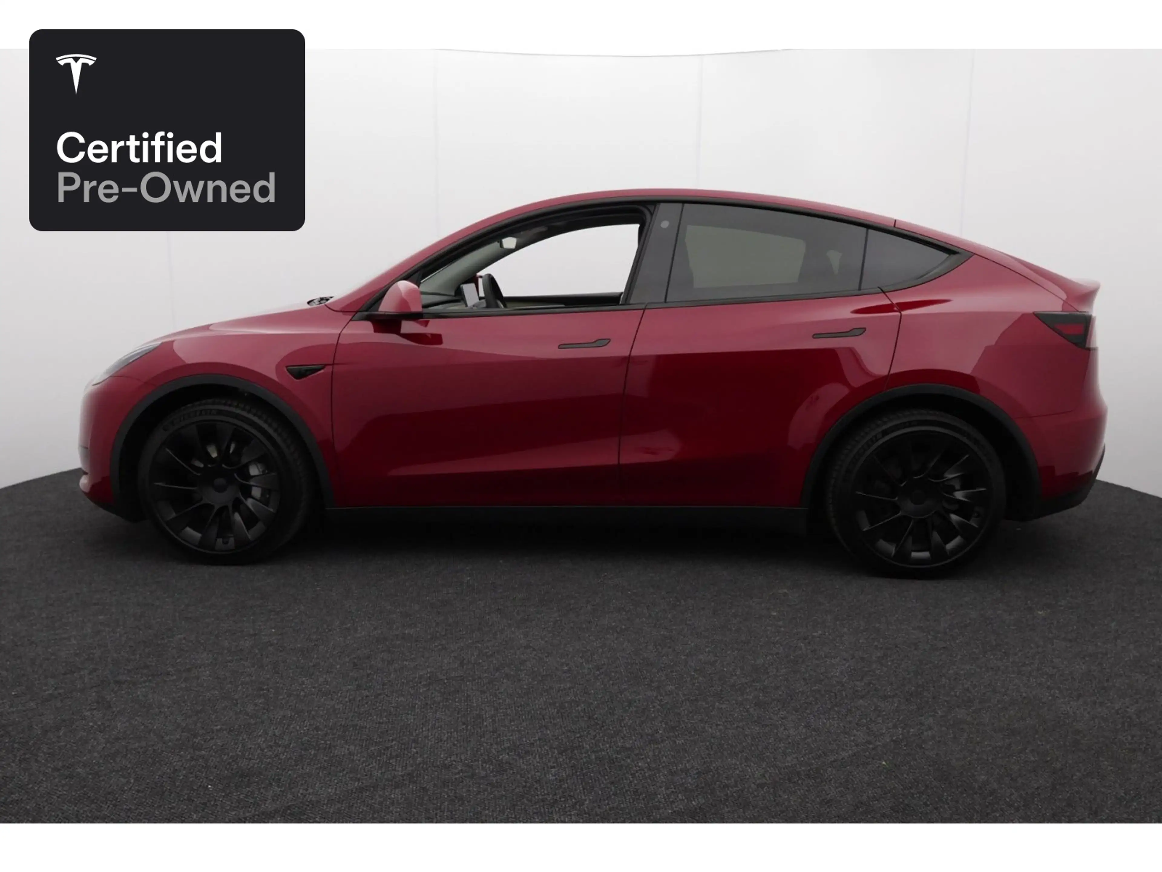 Tesla Model Y Rear-Wheel Drive “Certified Pre-Owned” — photo 5