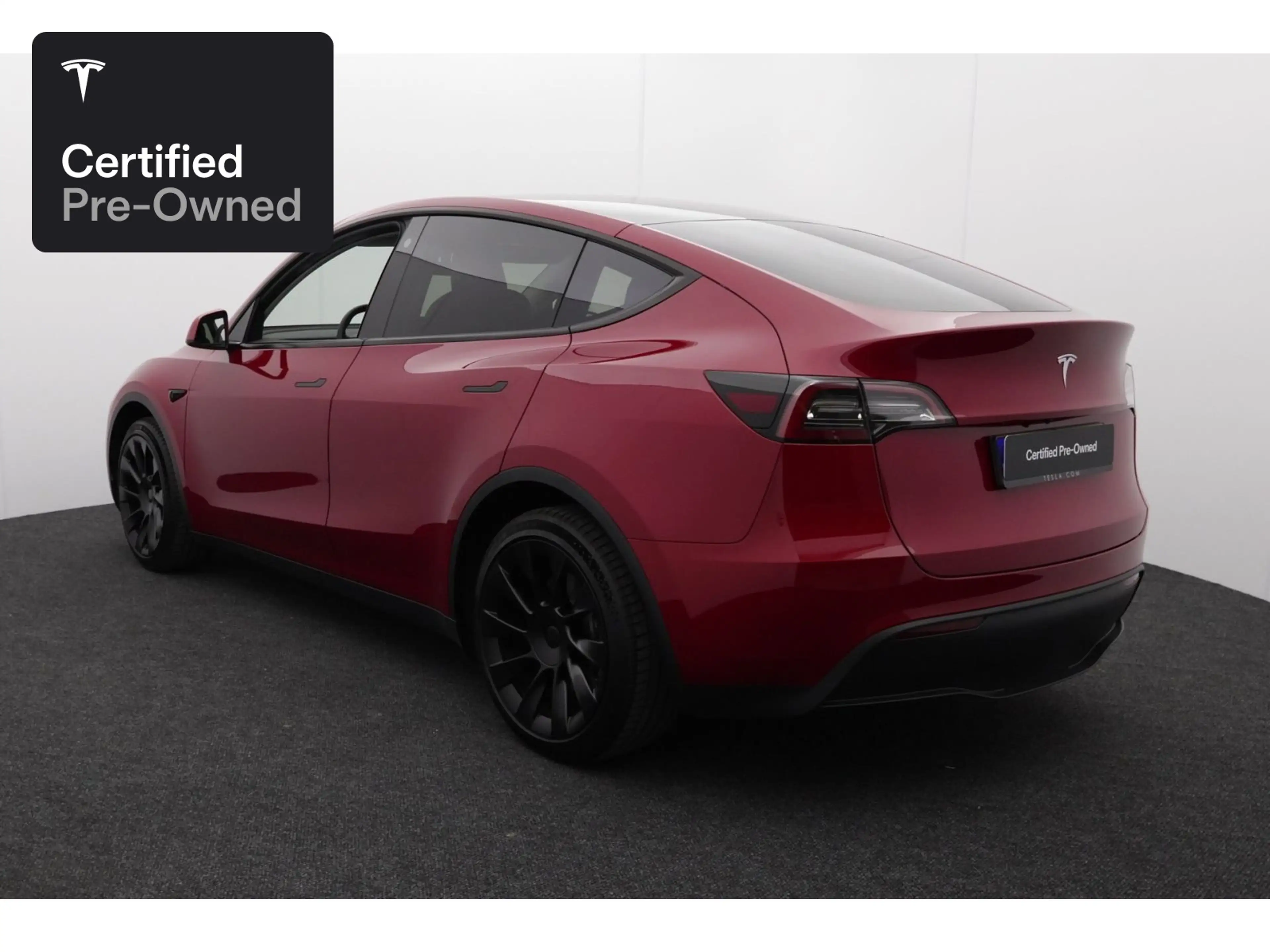 Tesla Model Y Rear-Wheel Drive “Certified Pre-Owned” — photo 6