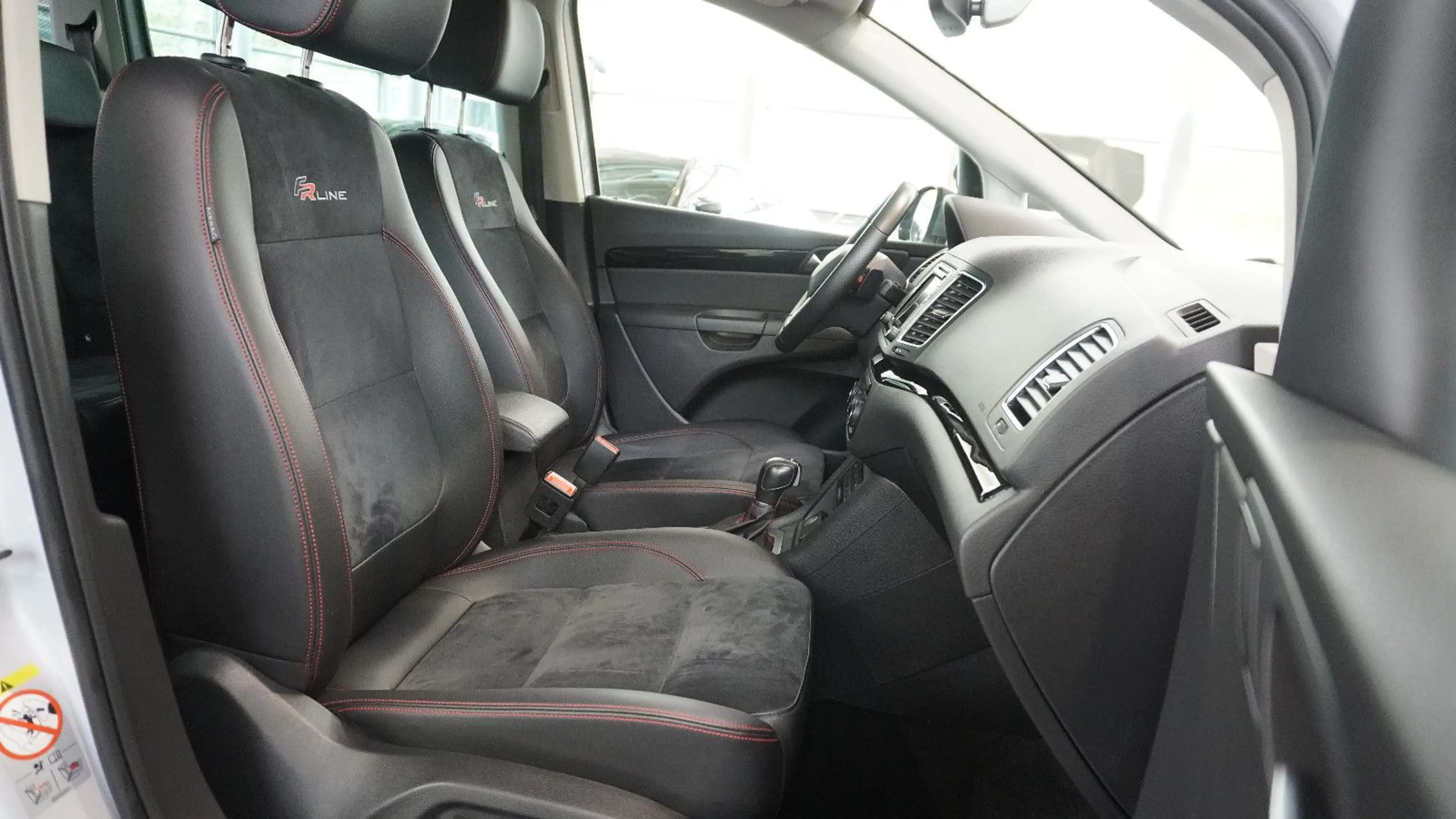 SEAT Alhambra FR-Line Allrad*7SITZE*AHK*STHZ*ACC — photo 9