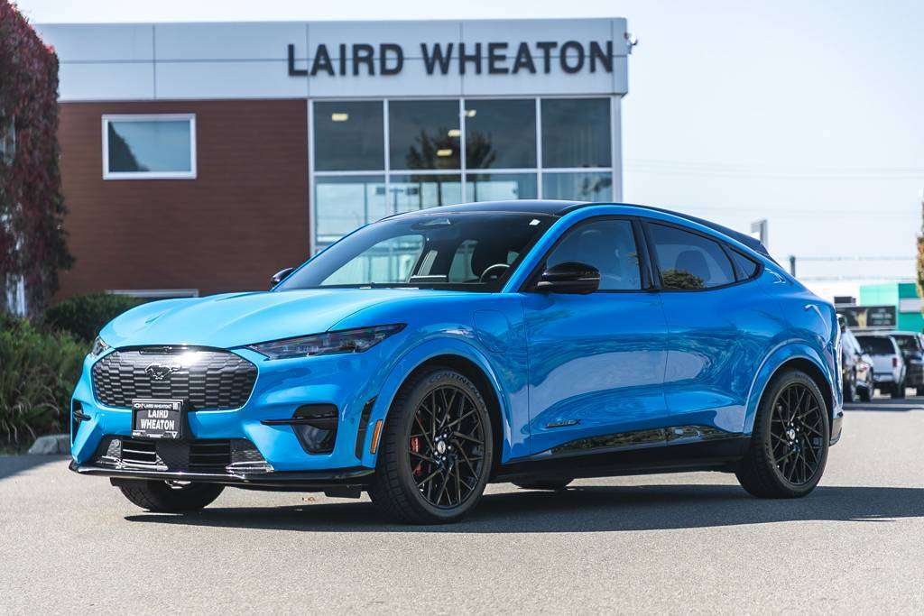 2022 Ford Mustang Mach-E