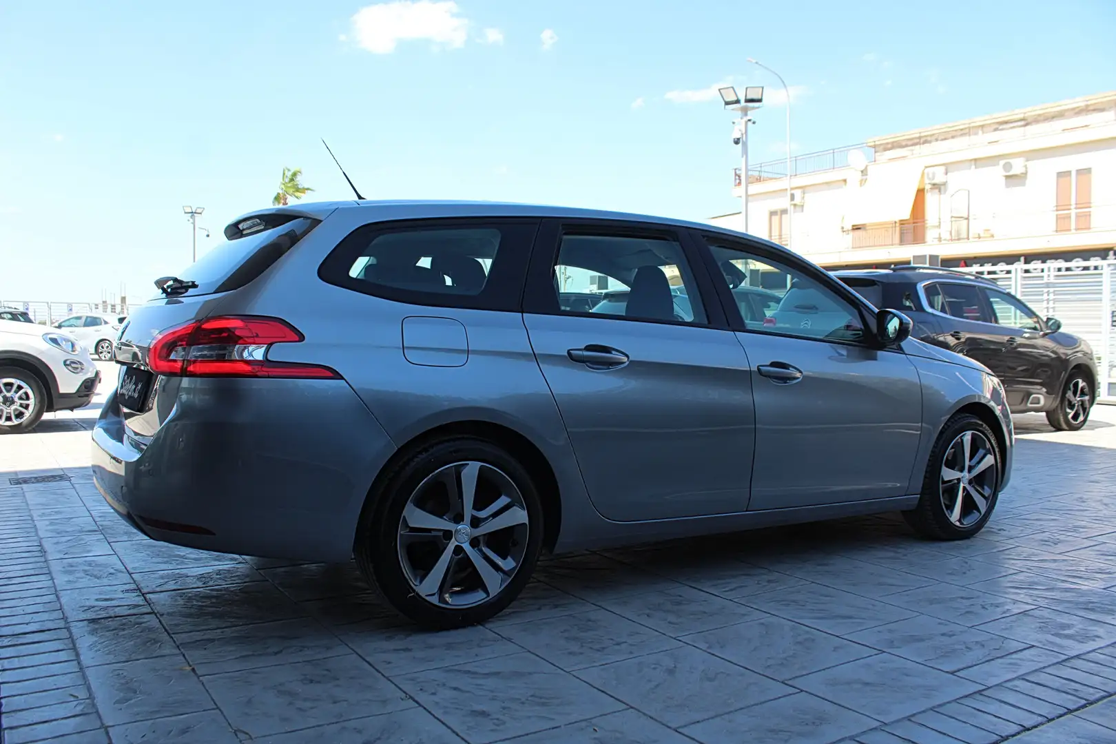 Peugeot 308 308 SW 1.5 bluehdi Business S&S EAT8 Grigio - 2