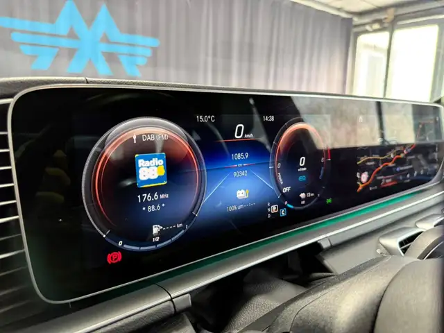 Mercedes-Benz GLE 350 de AMG PANO AHK HuD BURMESTER 360° AIR Ansicht 12