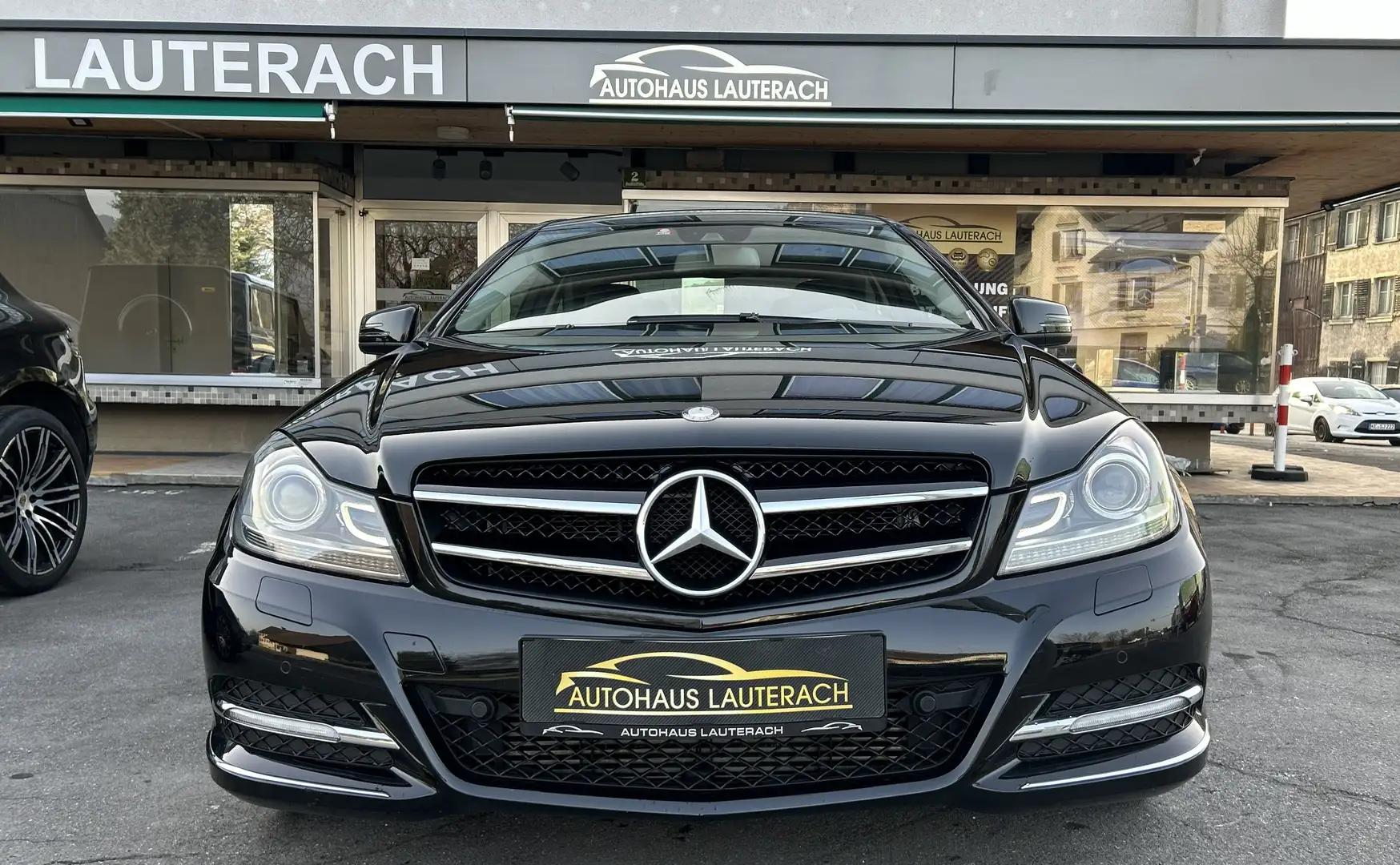 Mercedes-Benz C 250 C 250 Aut. *1.HAND *MB SERVICEGEPFLEGT* 65.000km* Schwarz - 2