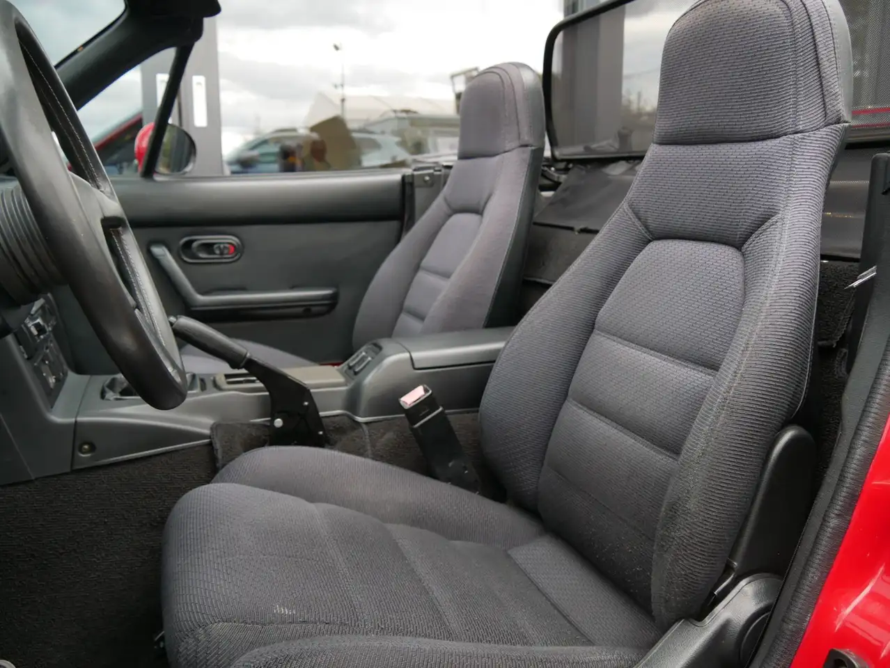 Mazda MX-5 1.6 CABRIO *TÜV NEU*, foto 8